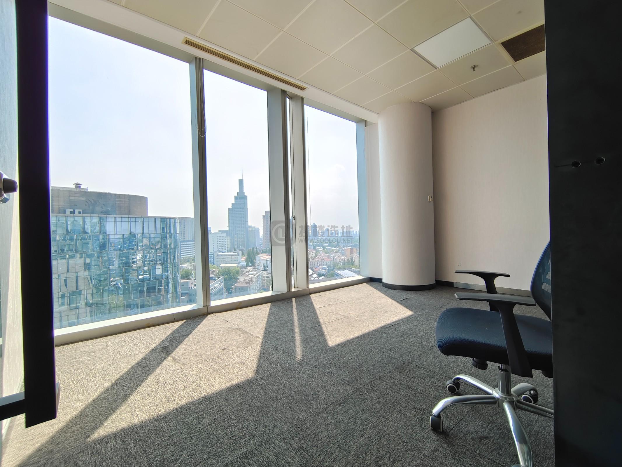 云峰大厦面积570平