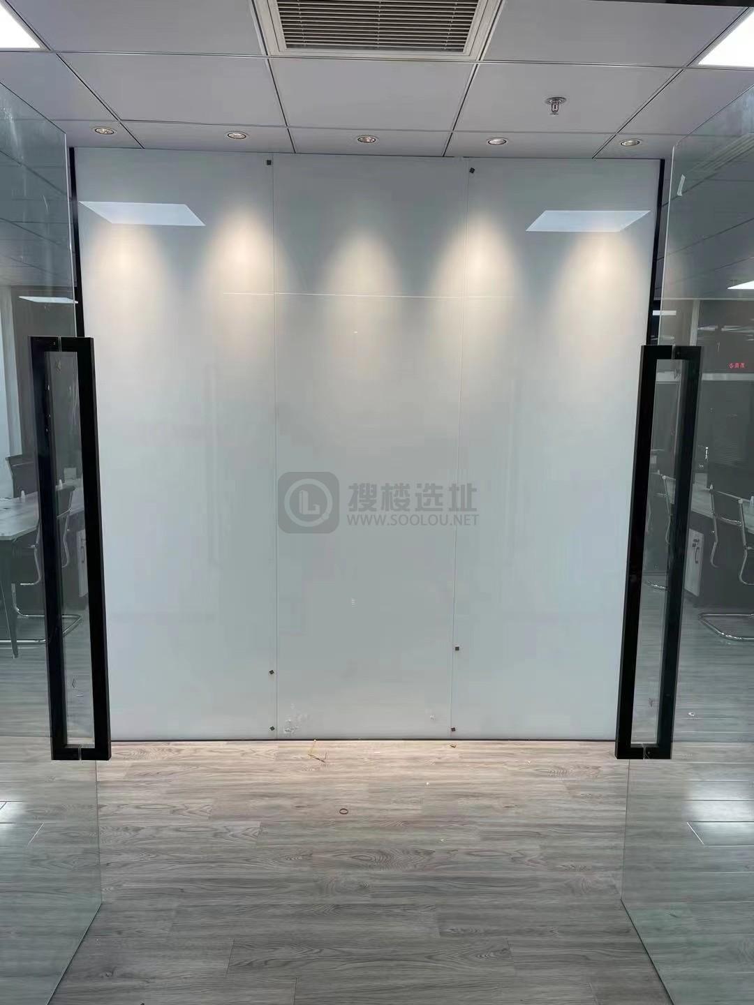  德基大厦面积185平