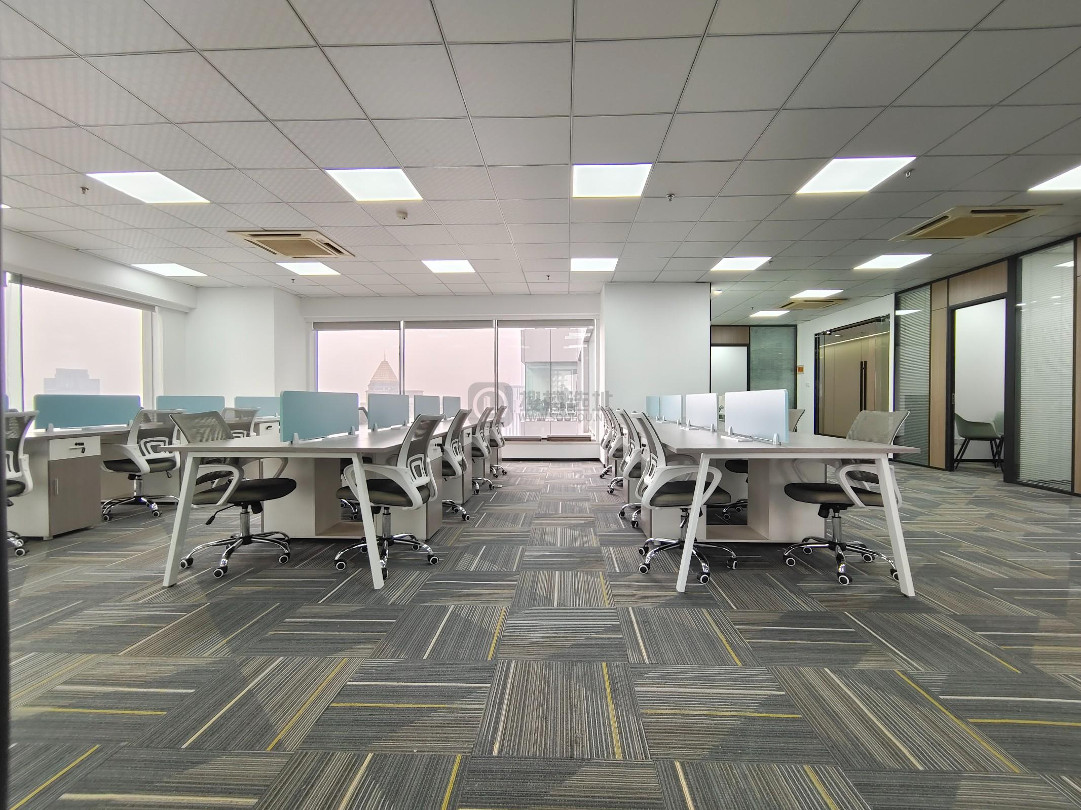 商茂世纪广场面积370平