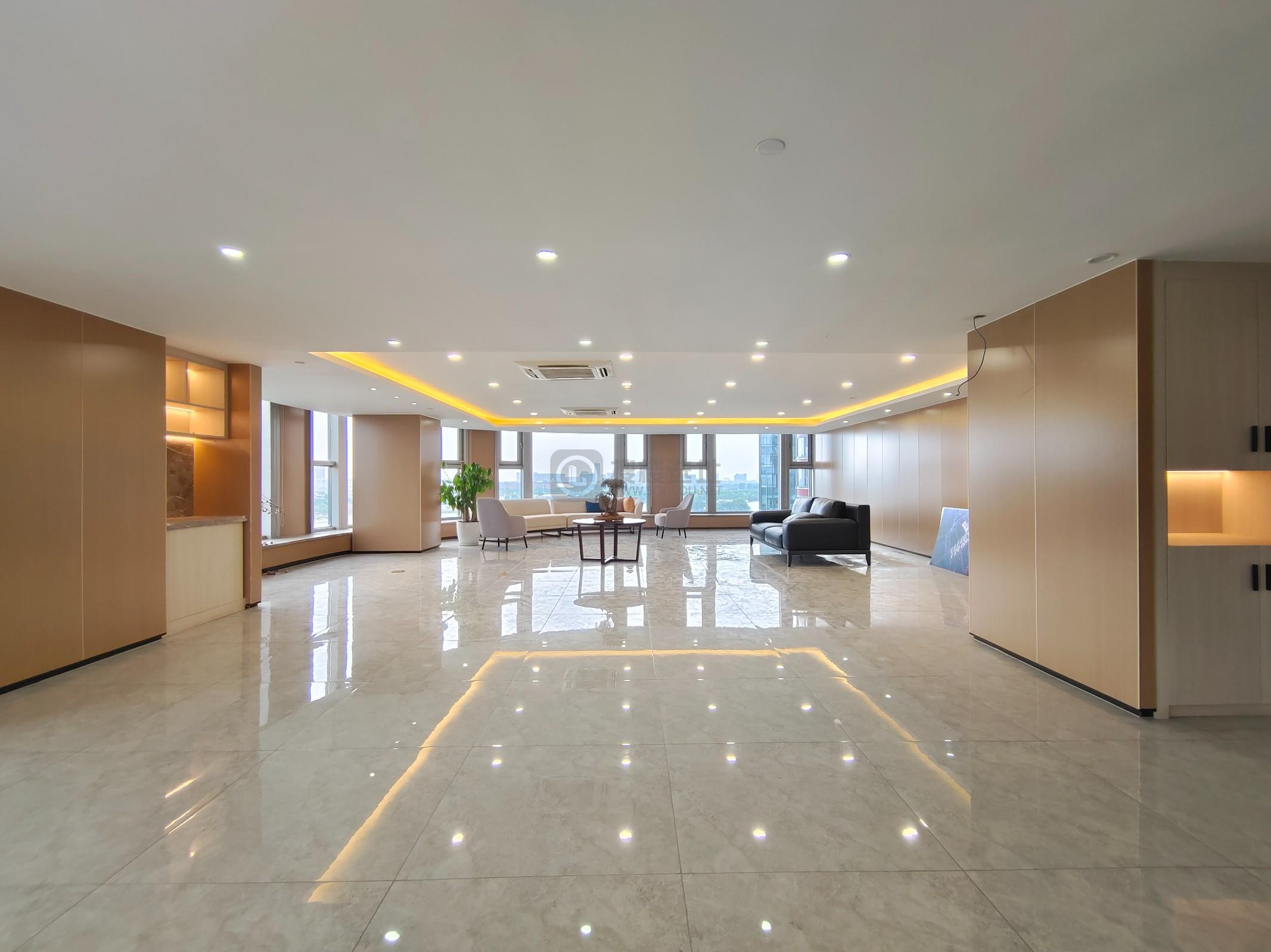 九龙湖企业总部园面积1036平