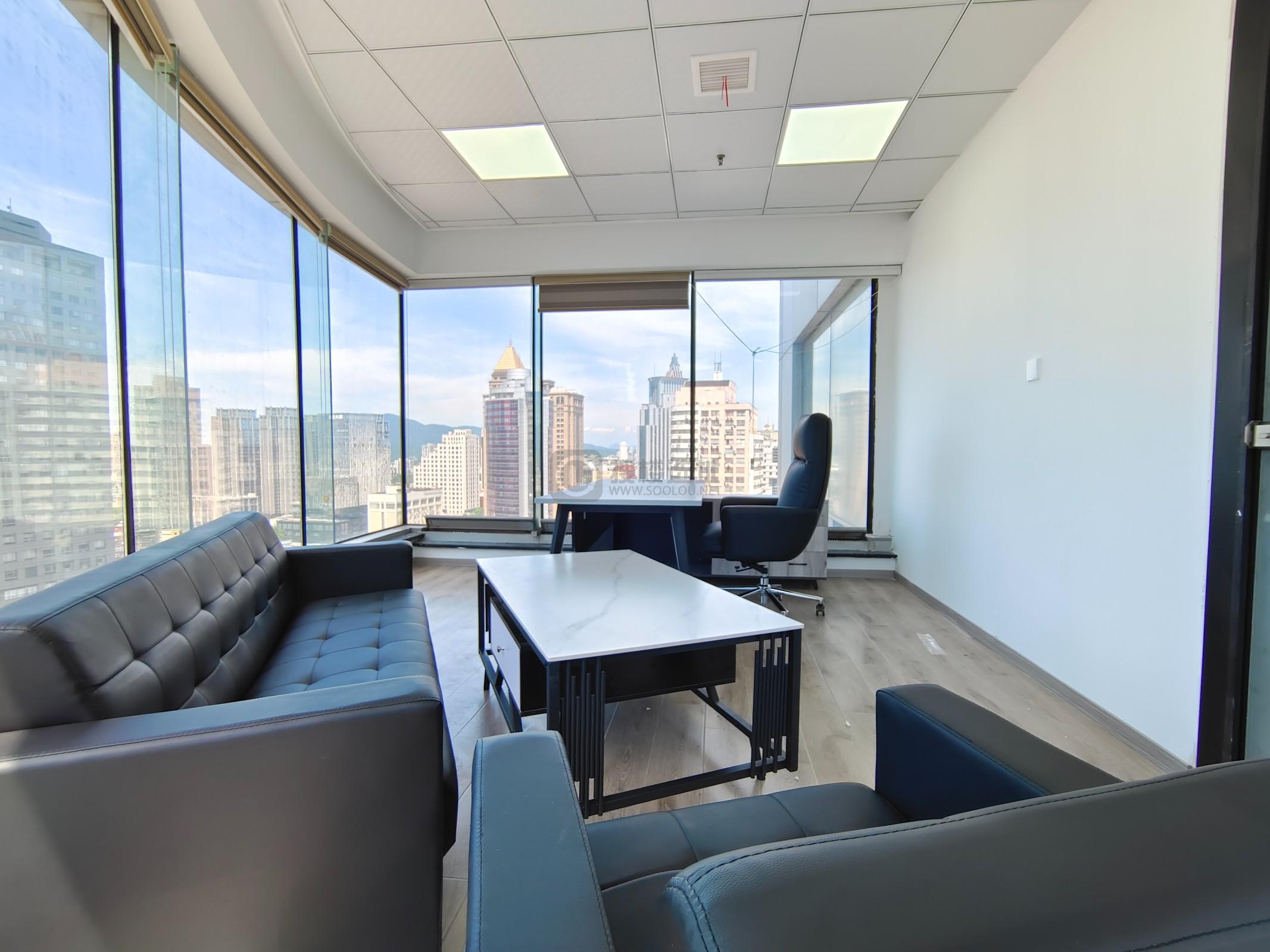 商茂世纪广场面积318平