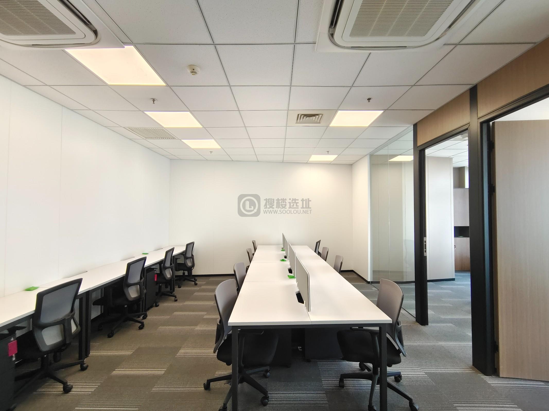 南京国际金融中心面积185平