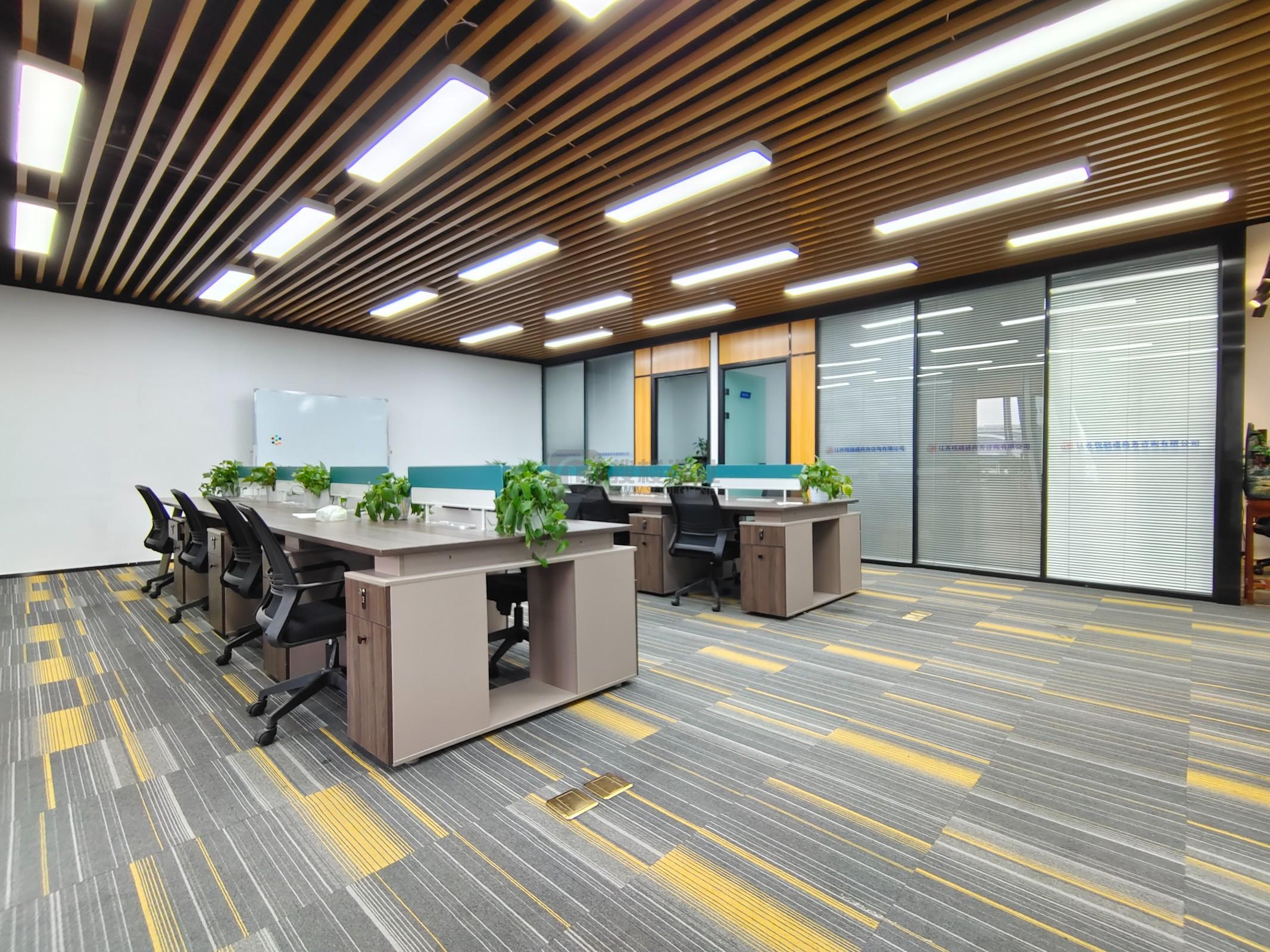 绿地之窗面积220平