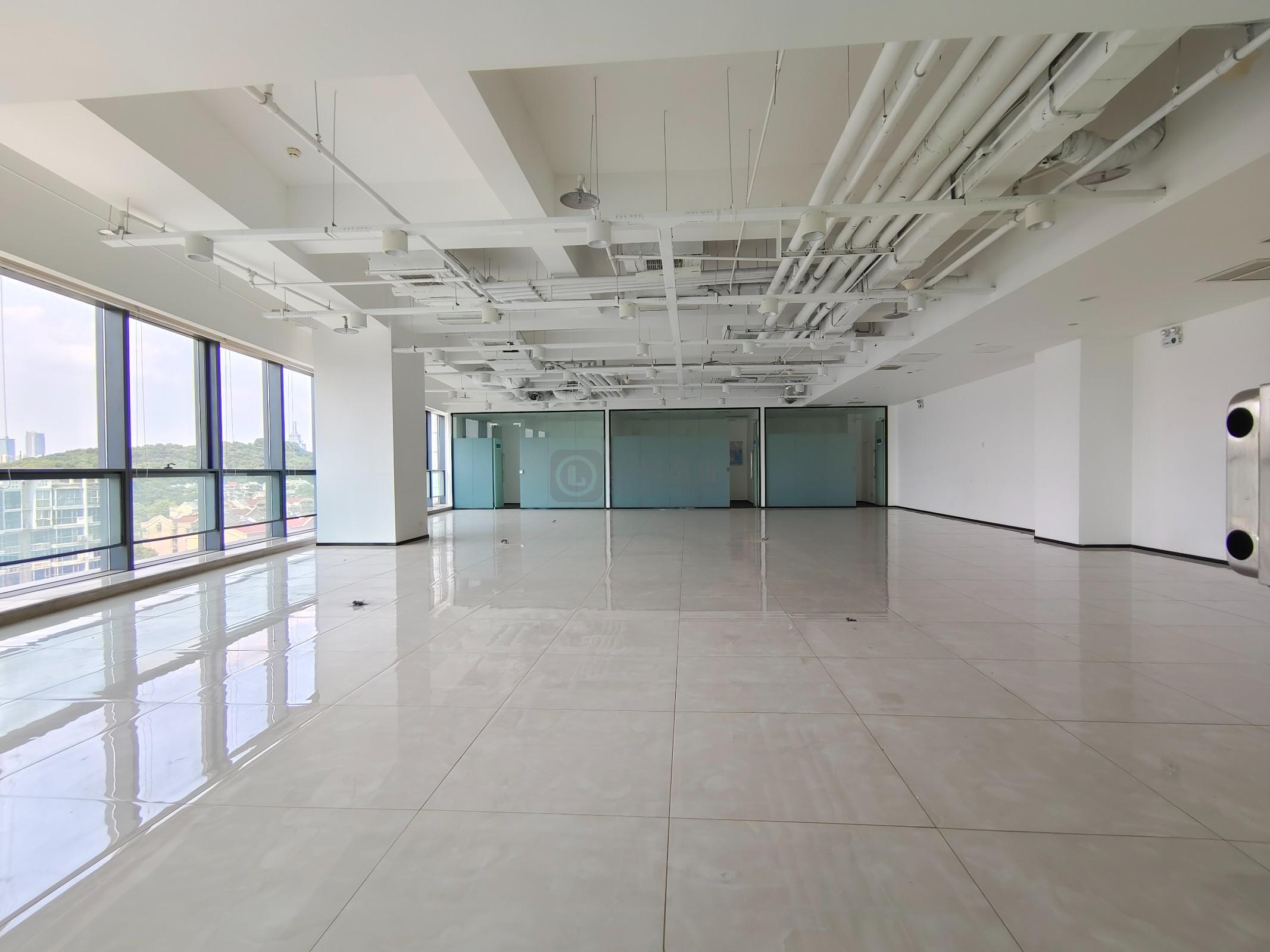 中海广场面积2000平