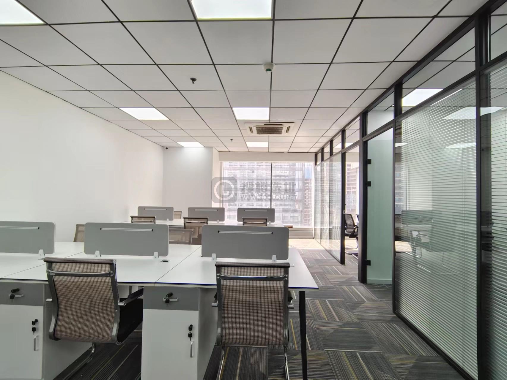 商茂世纪广场面积140平