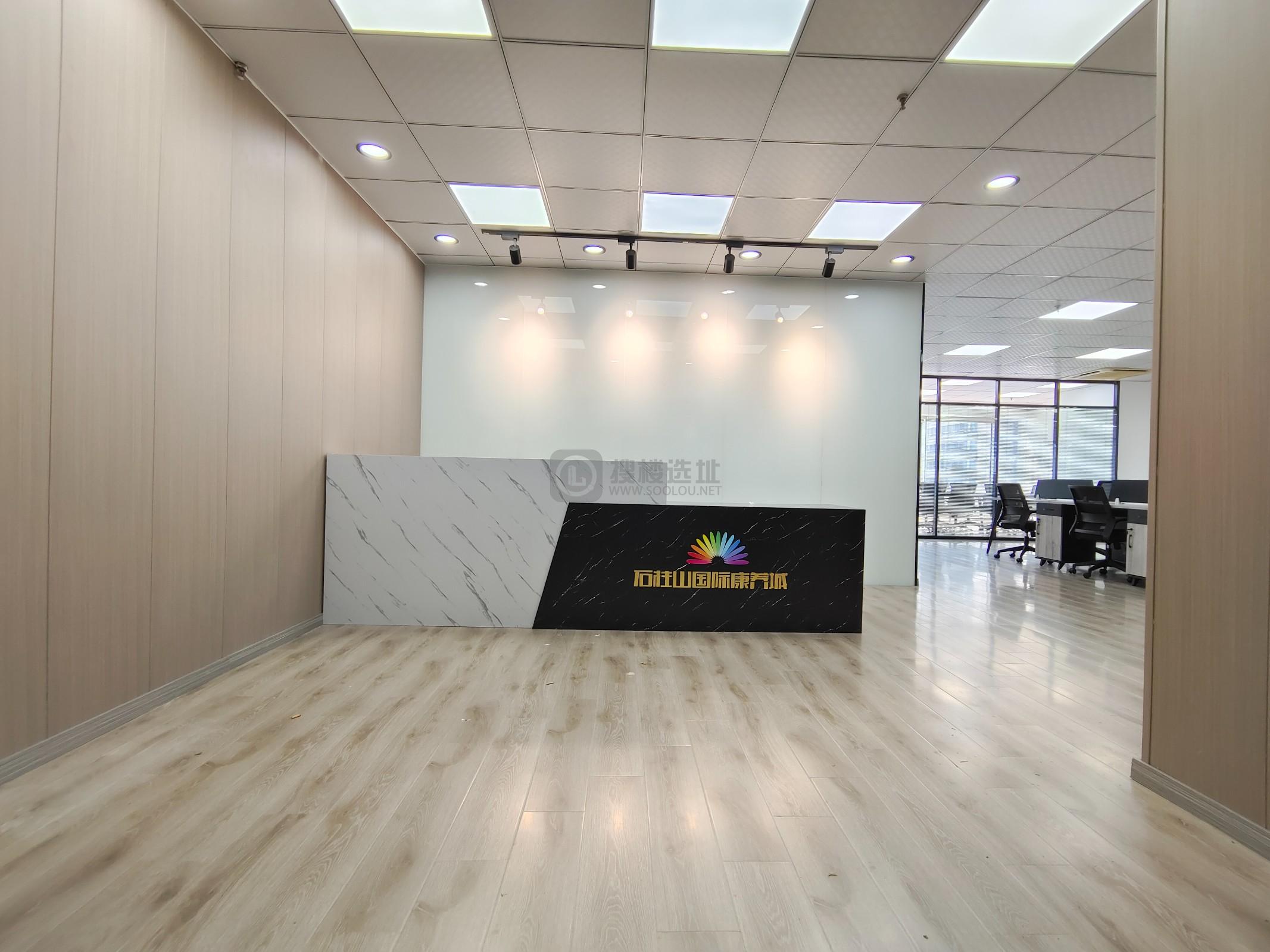 商茂世纪广场面积318平