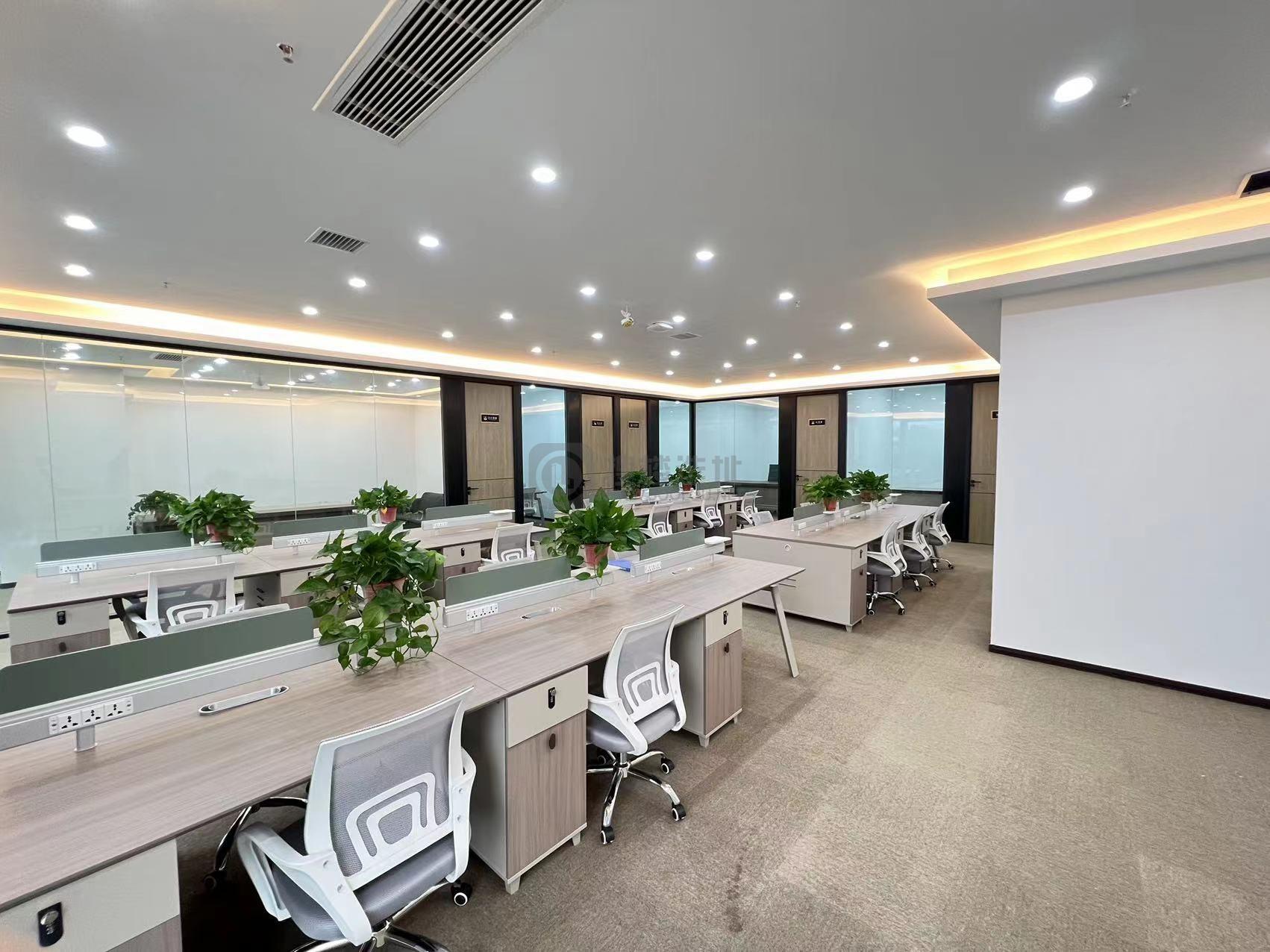 绿地之窗面积222平