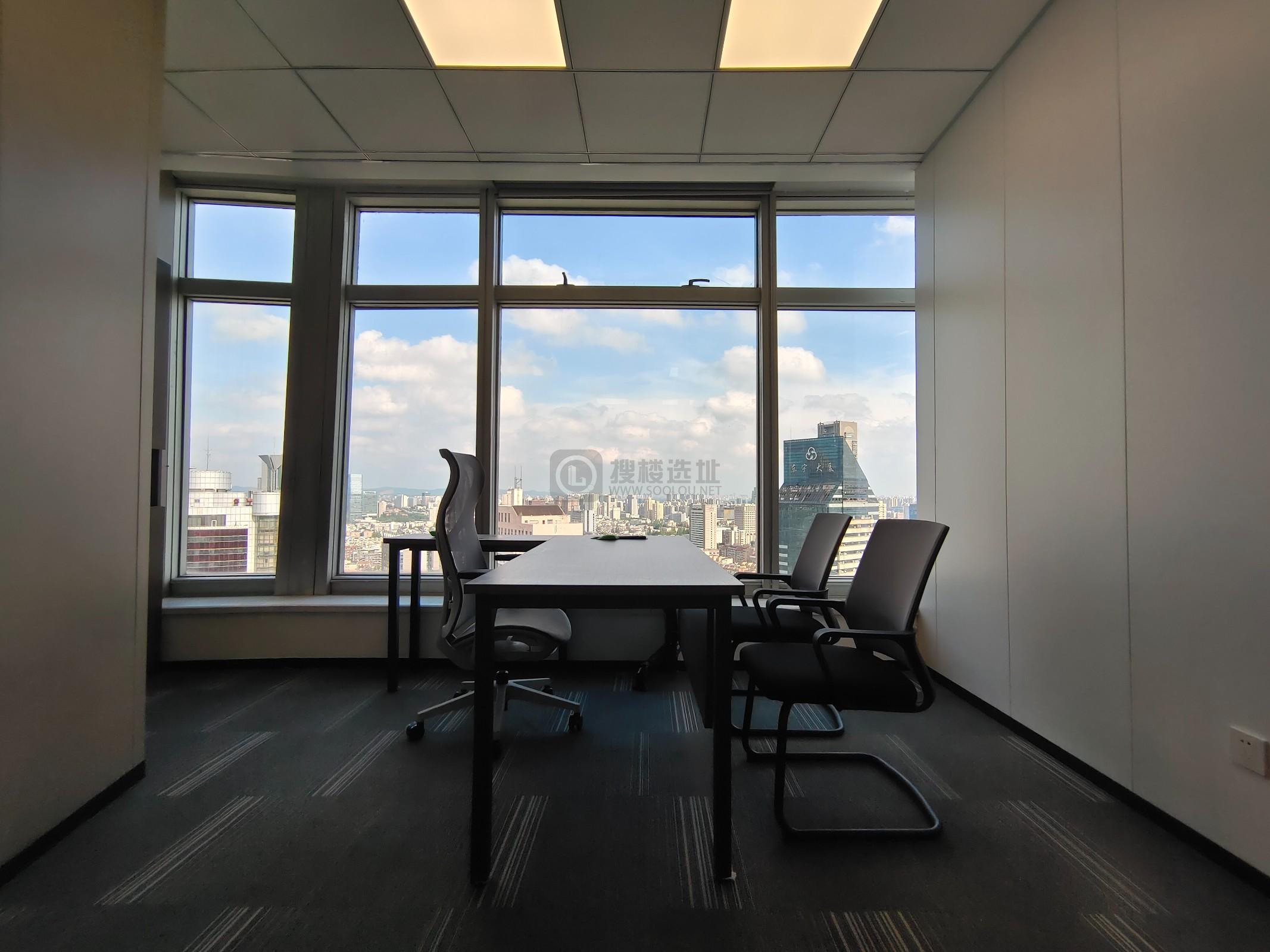 南京国际金融中心面积185平