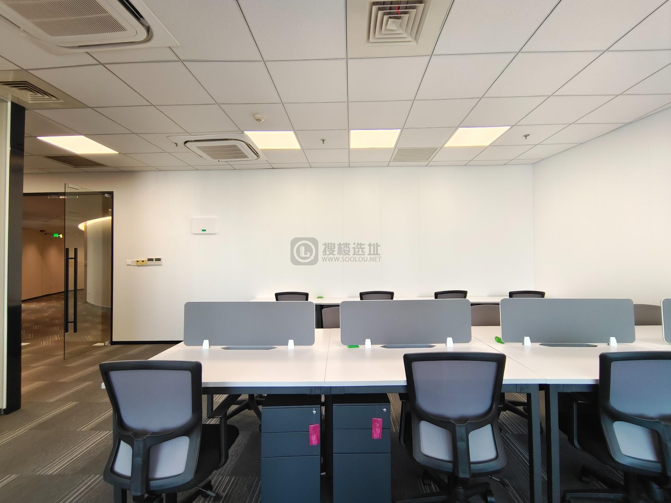 南京国际金融中心面积185平