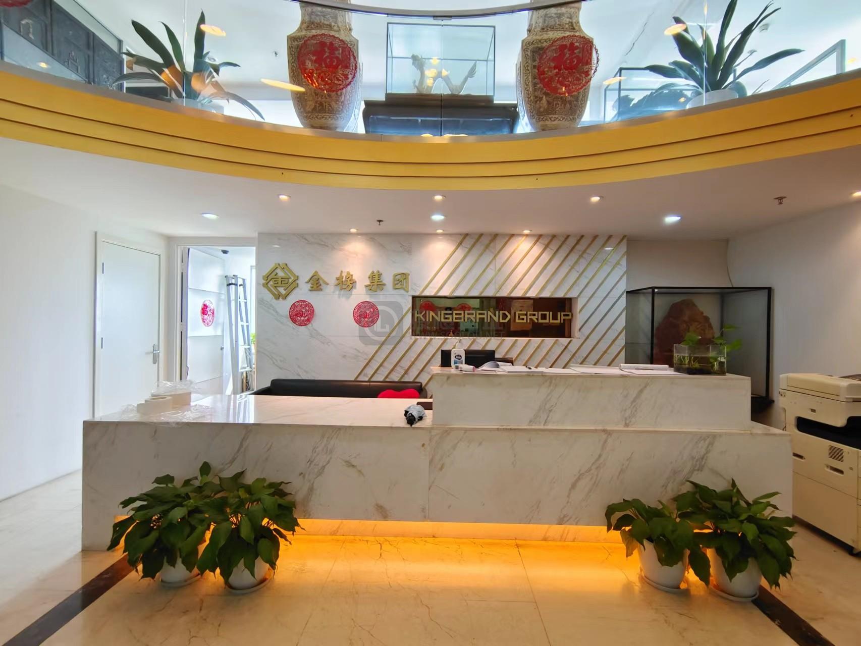 长发中心（CFC）面积1300平