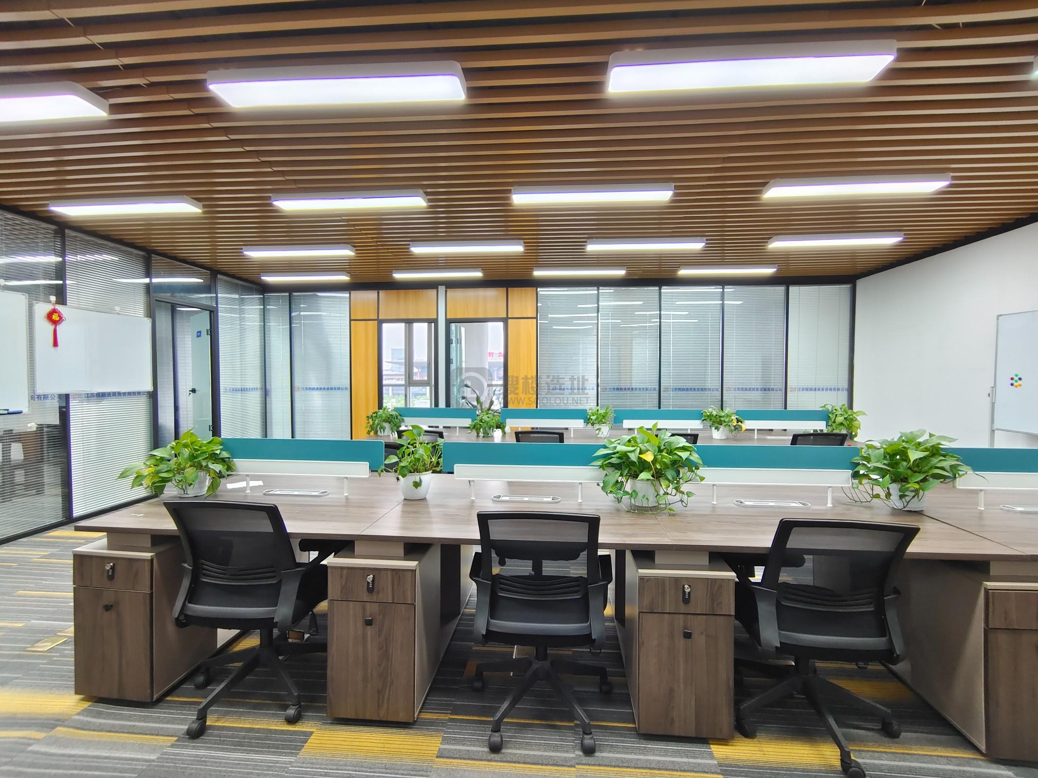 绿地之窗面积220平