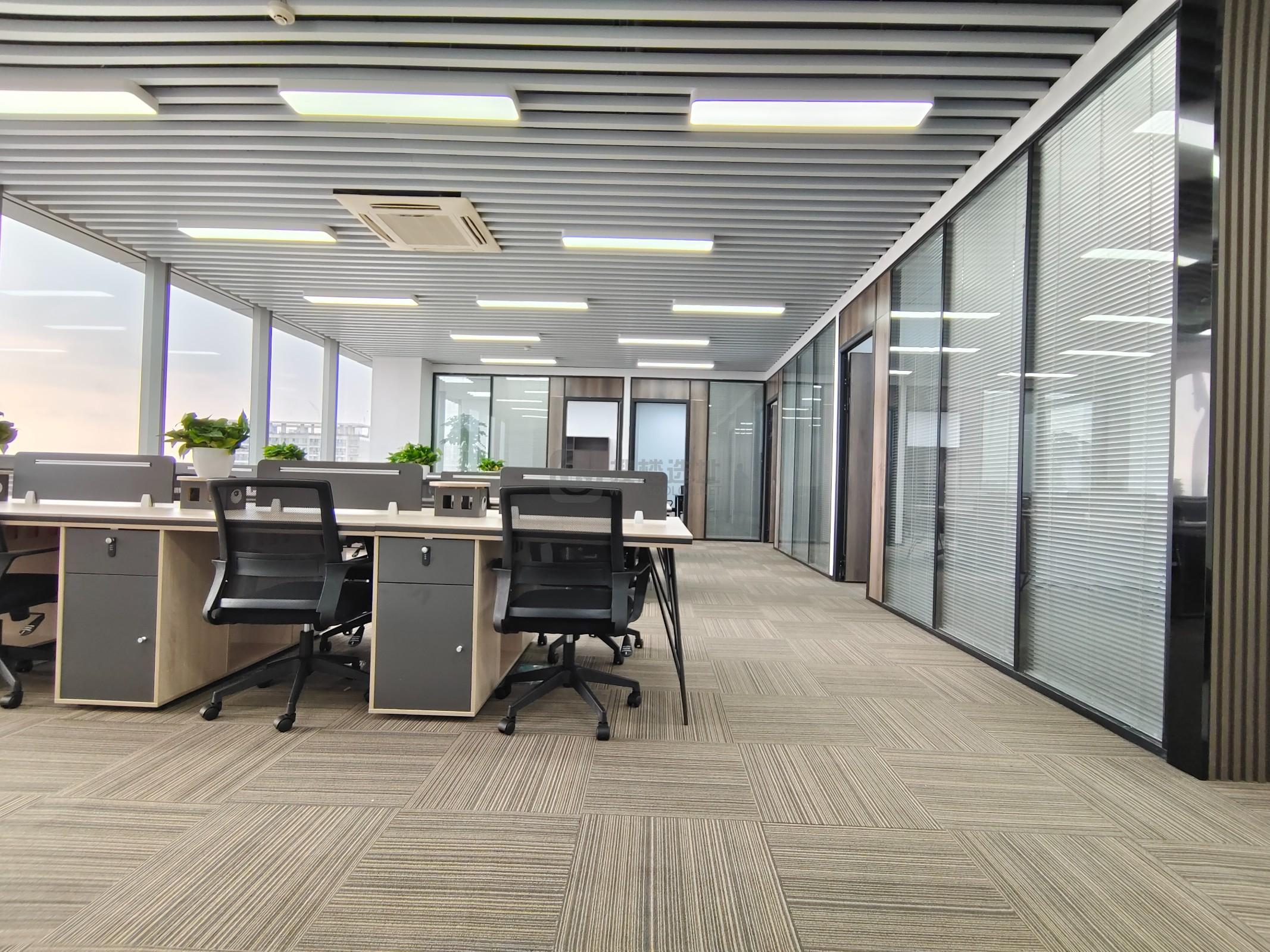 万科都荟天地面积210平