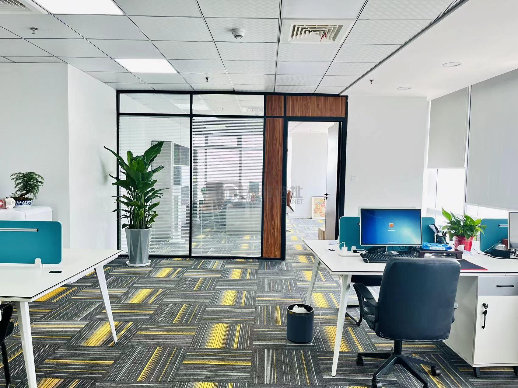 金茂广场面积162平