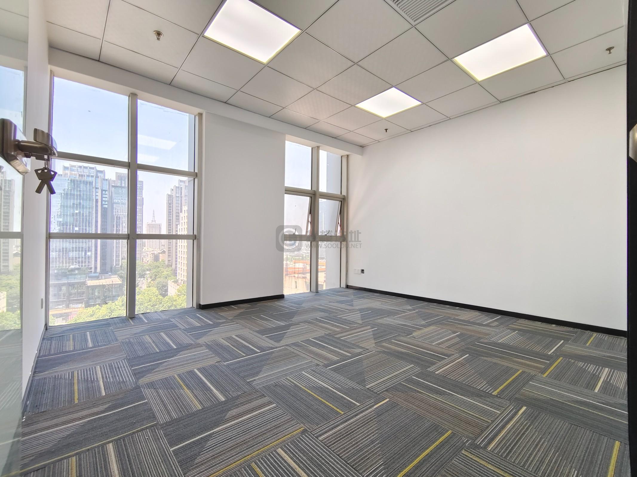 隆盛大厦面积250平