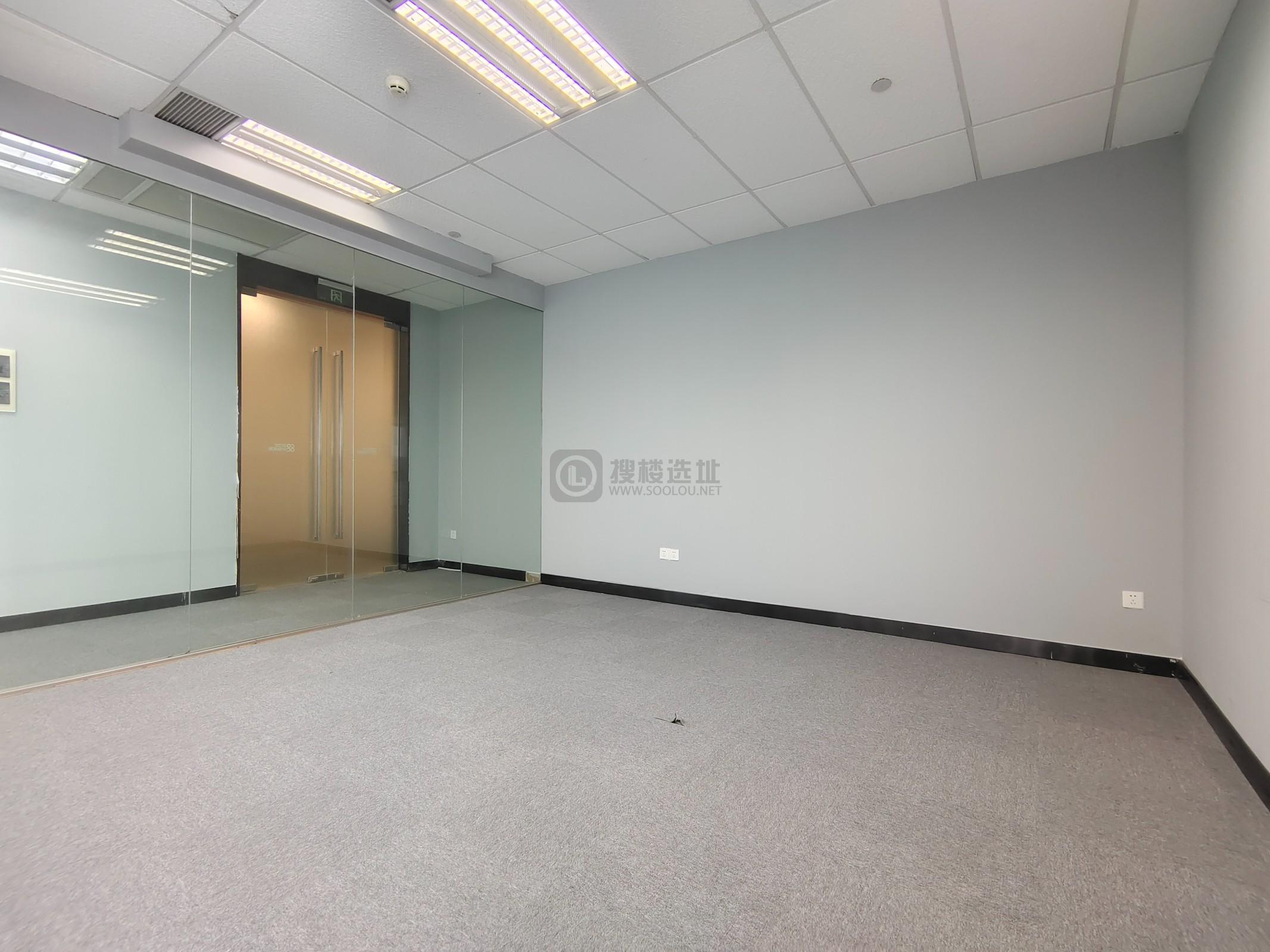 中海广场面积149平