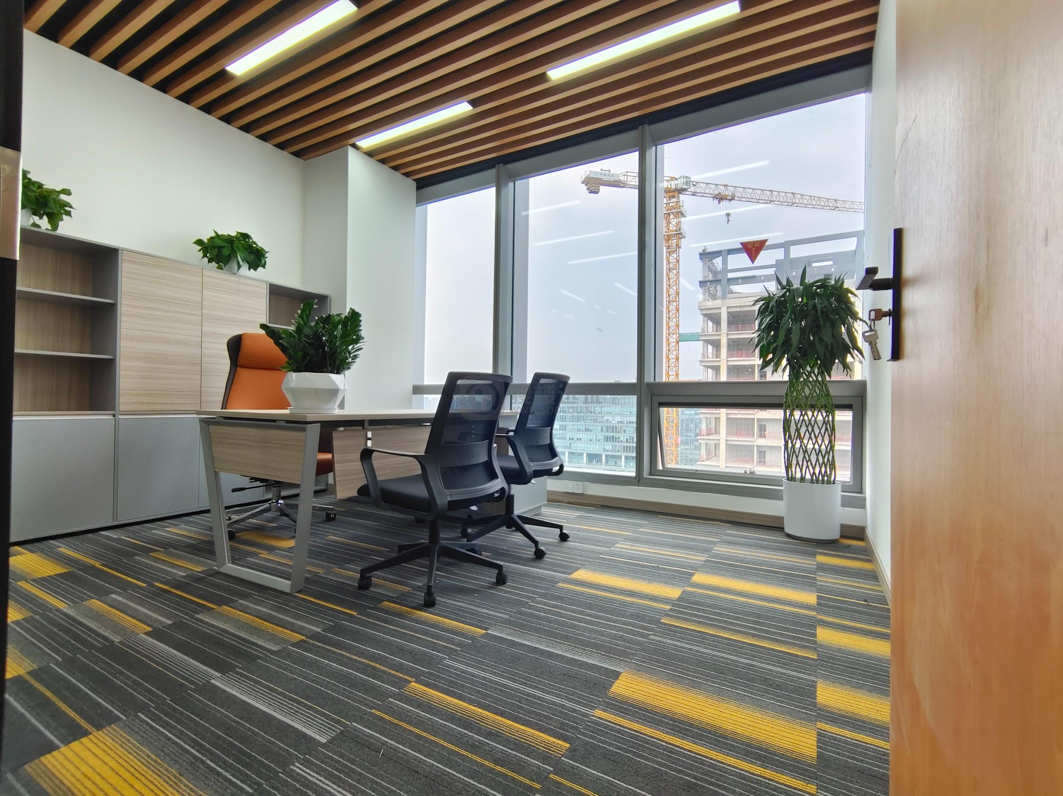 万科都荟天地面积180平