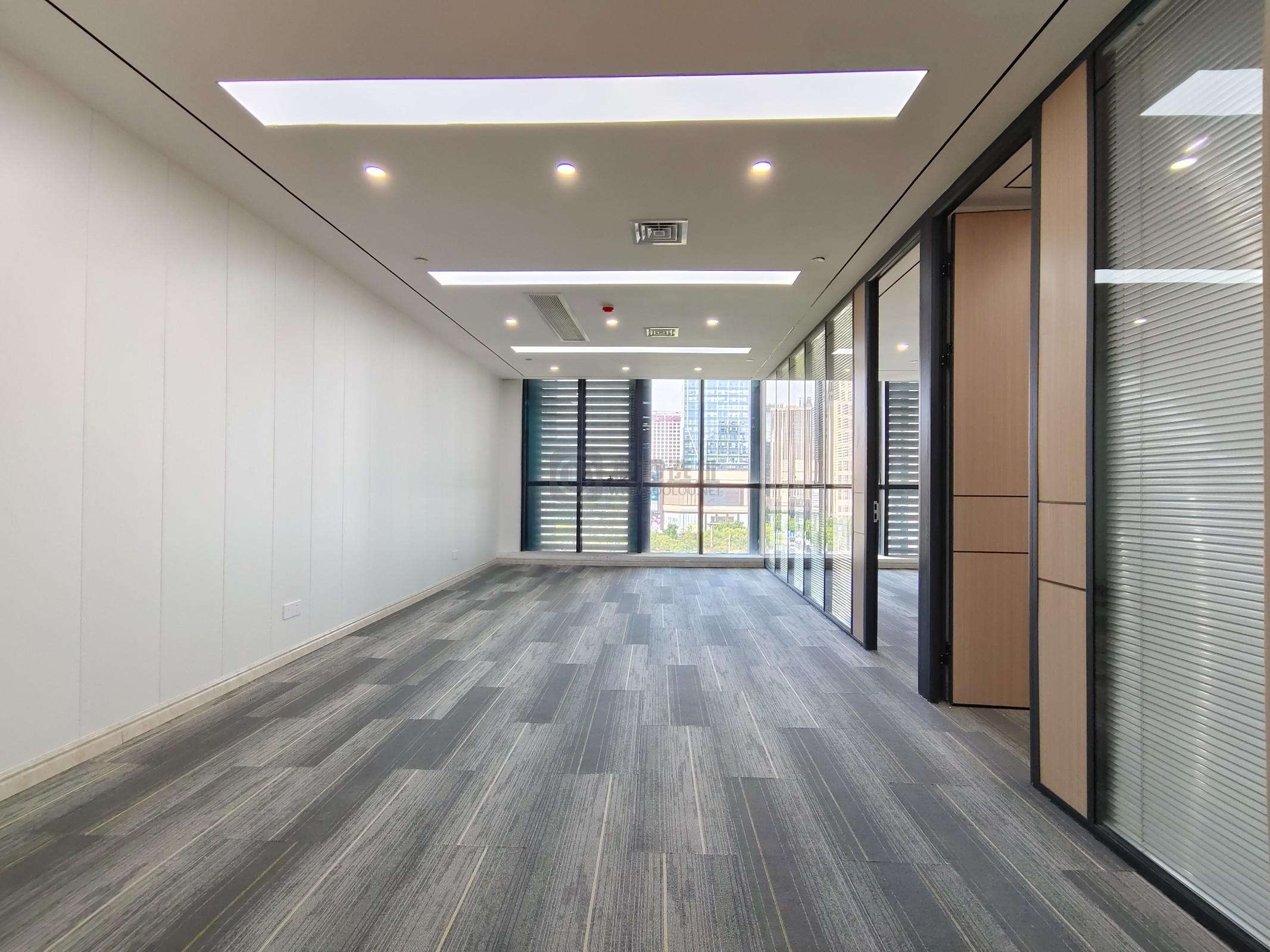 江苏省建大厦面积220平