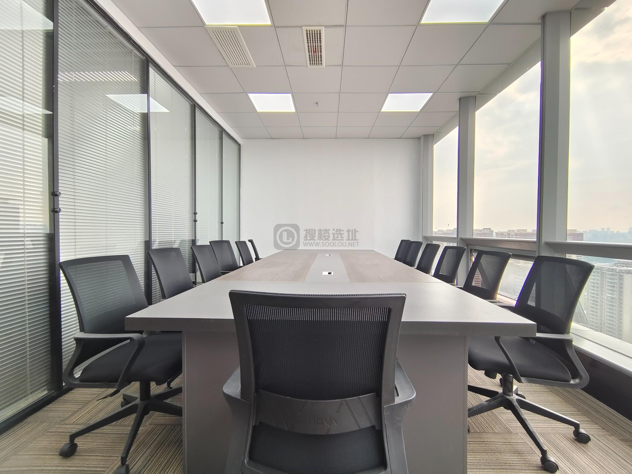 万科都荟天地面积301平