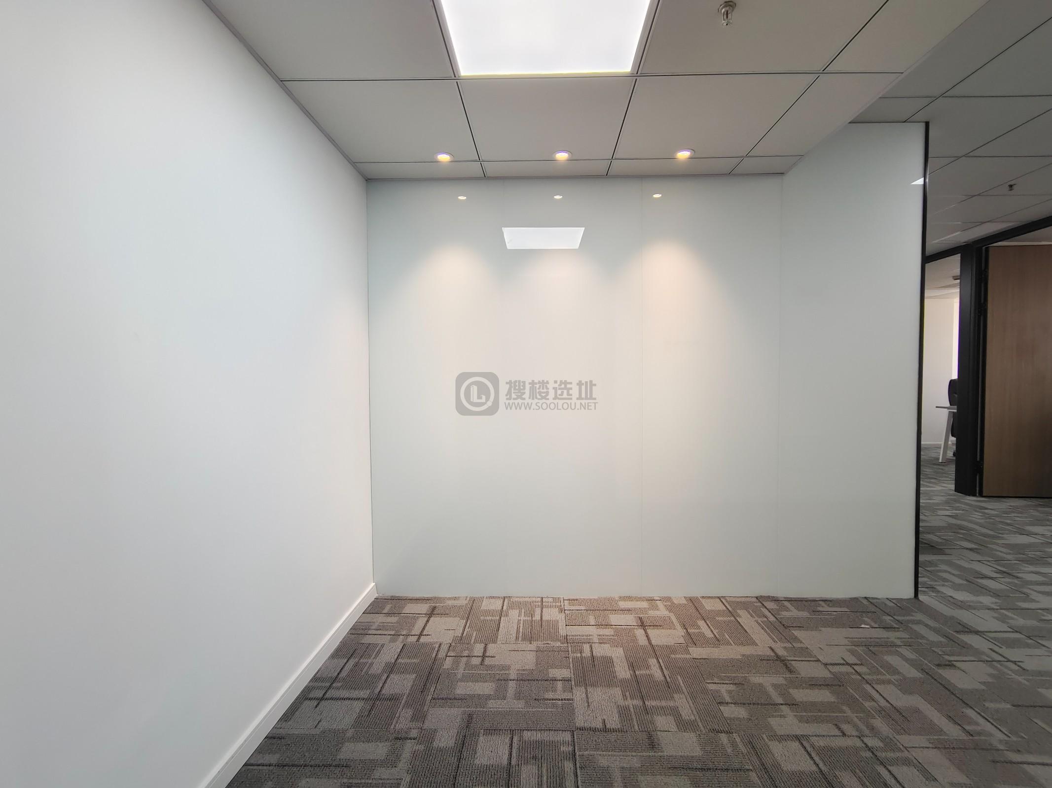 长江贸易大厦面积100平