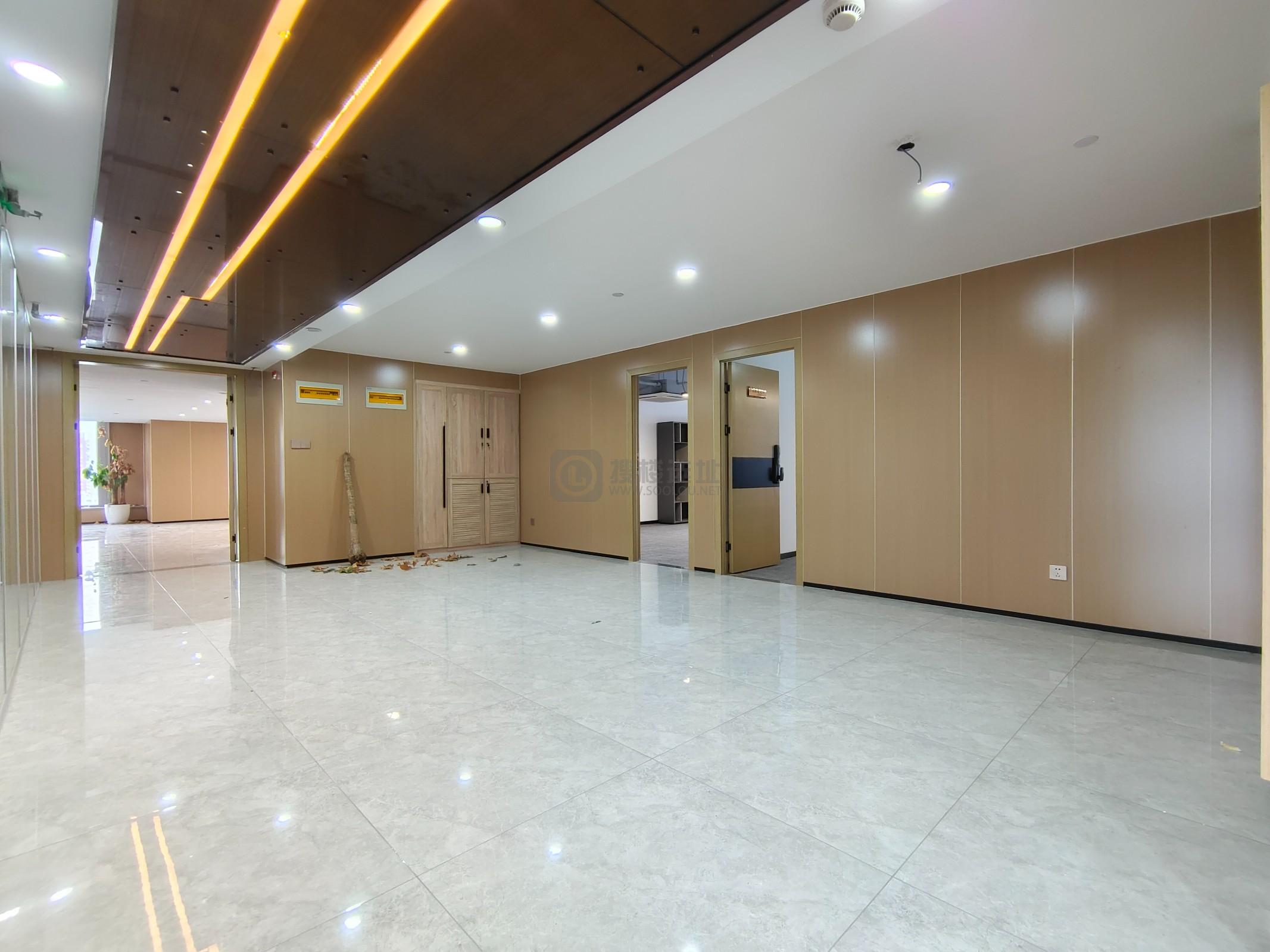 九龙湖企业总部园面积1036平