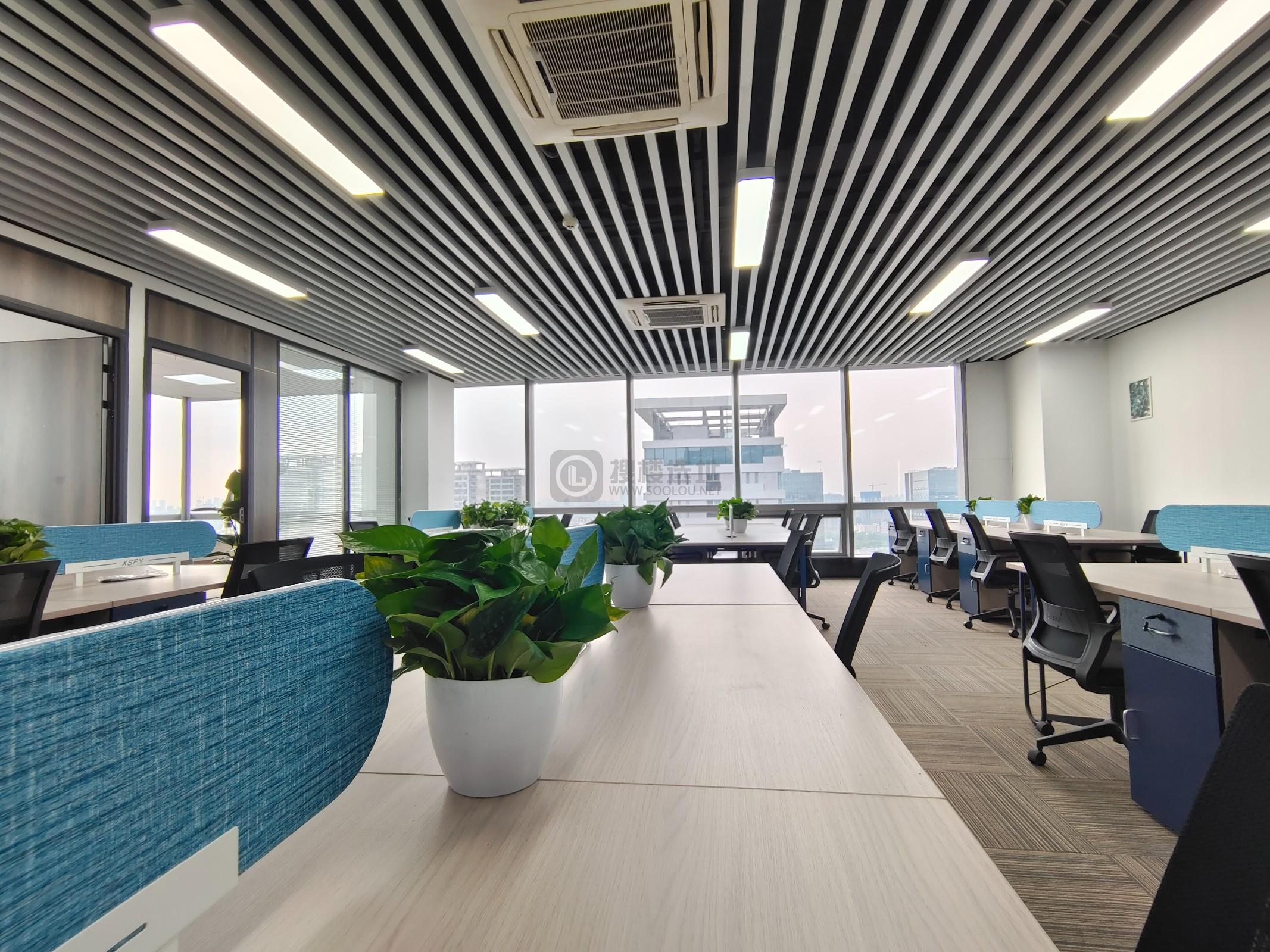 万科都荟天地面积301平