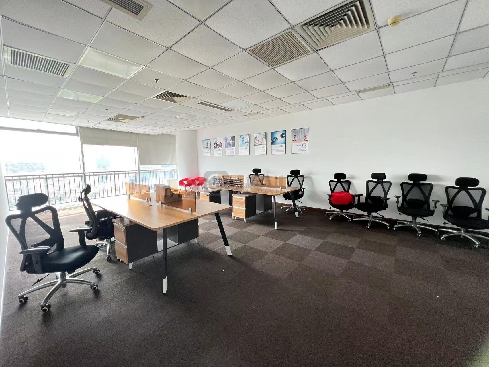 新地中心面积347平