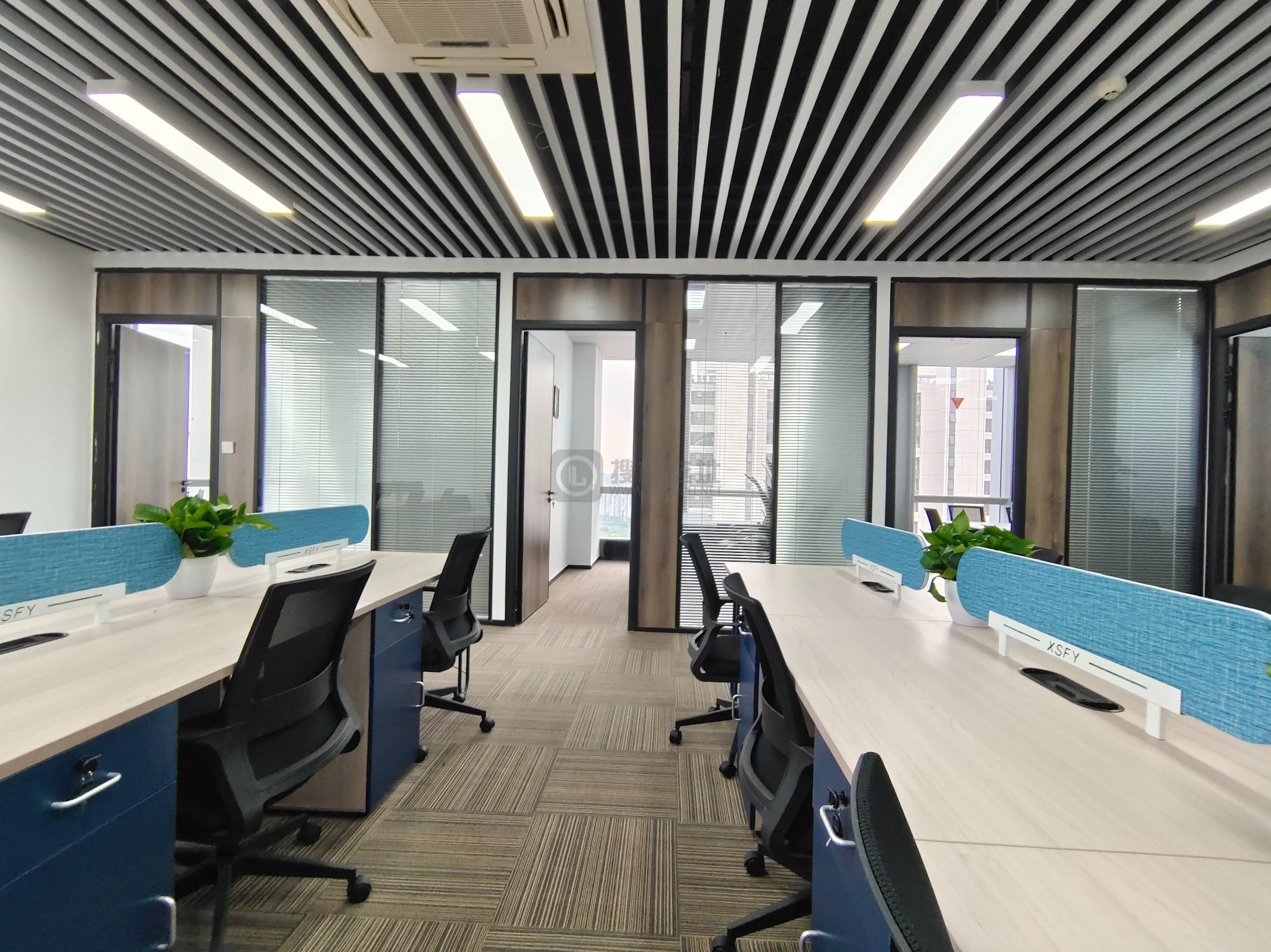 万科都荟天地面积156平