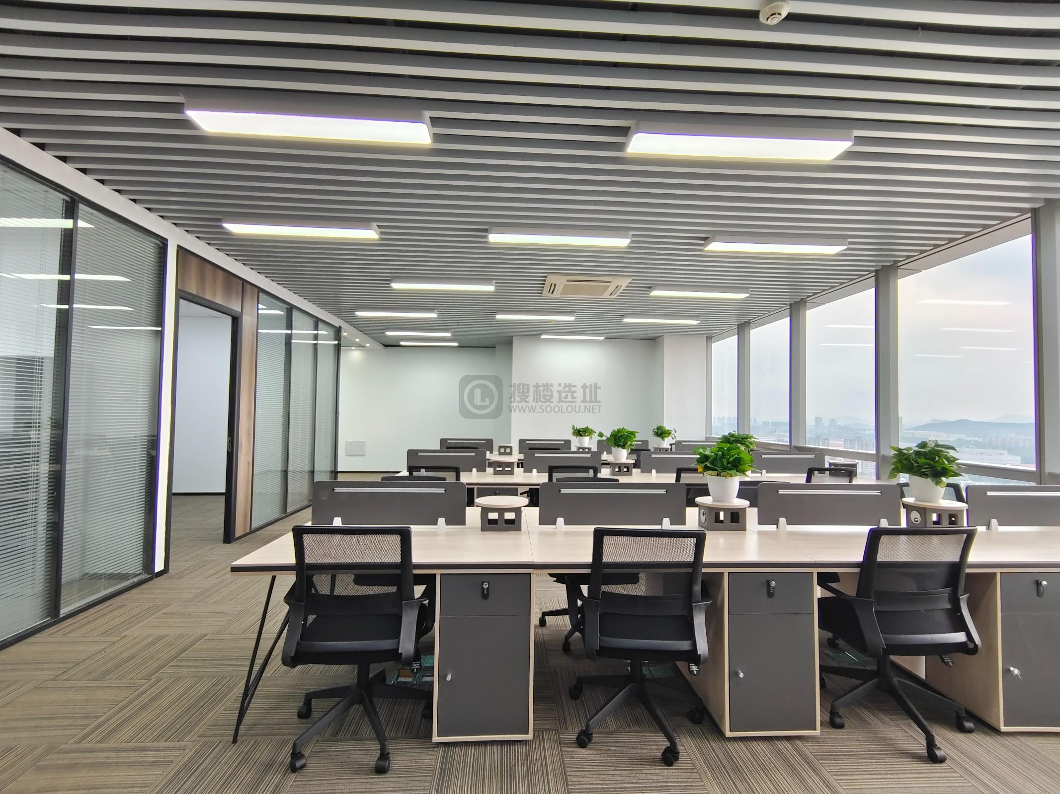 万科都荟天地面积210平