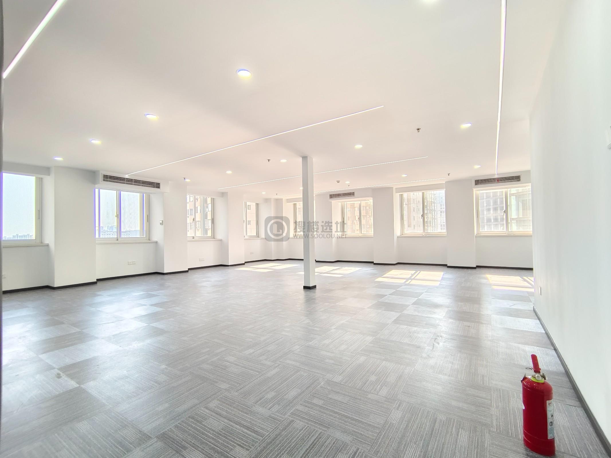 长发中心（CFC）面积408平