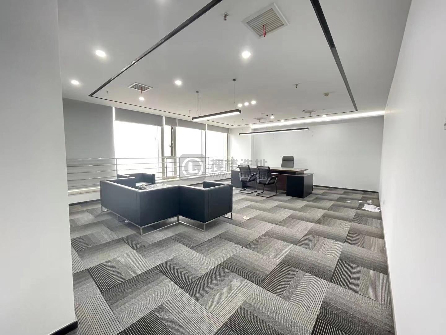 友谊广场面积530平