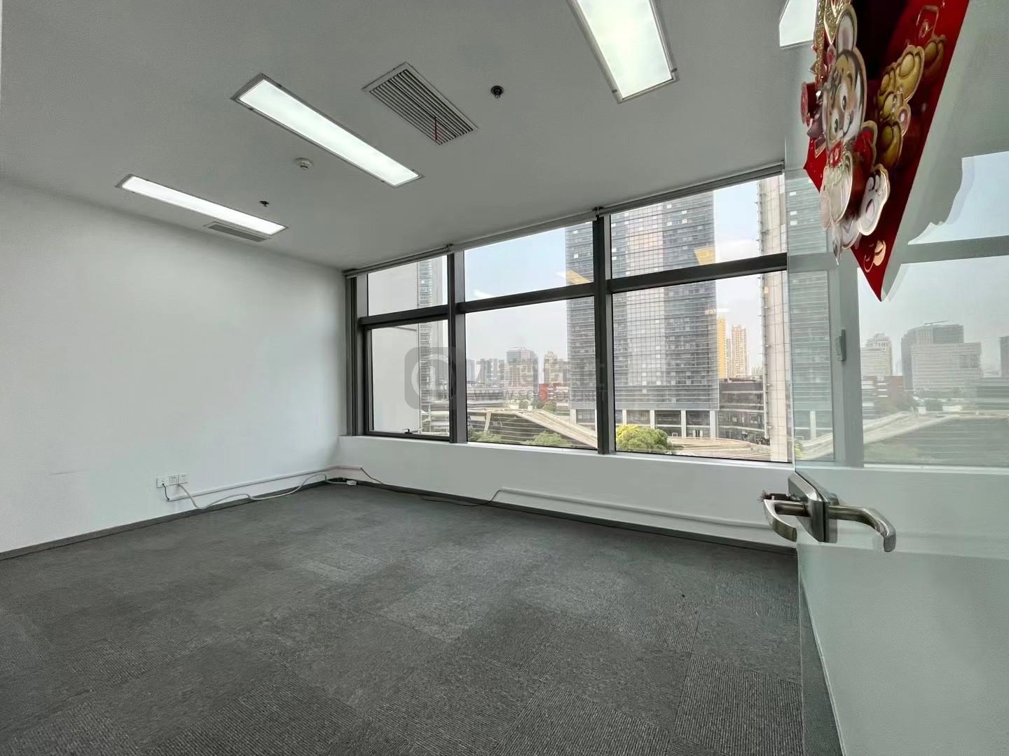 苏宁慧谷面积298平