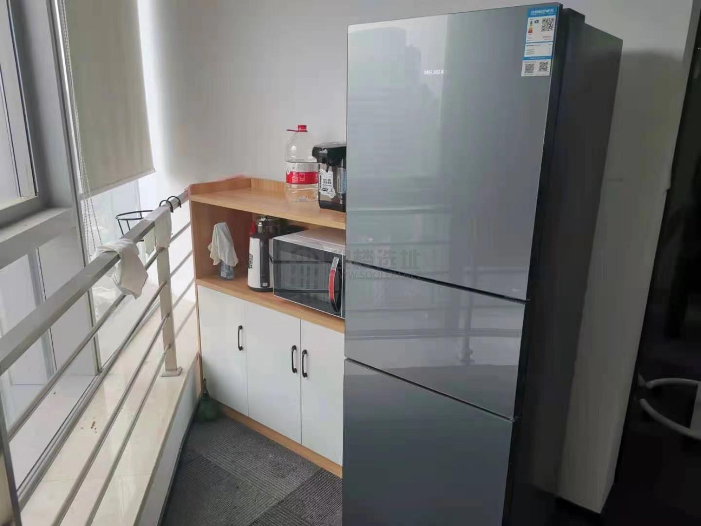 友谊广场面积136平