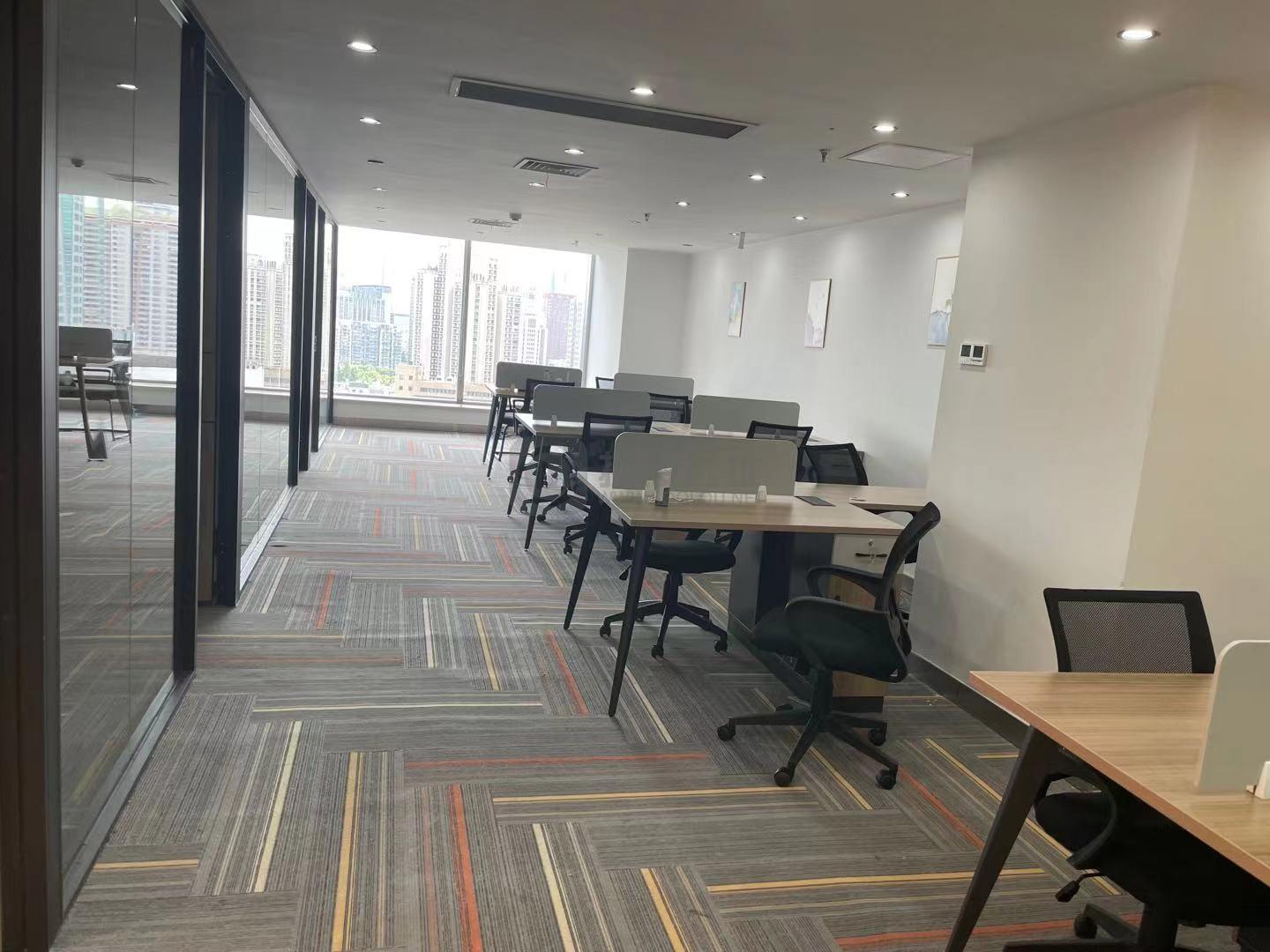 友谊广场面积206平