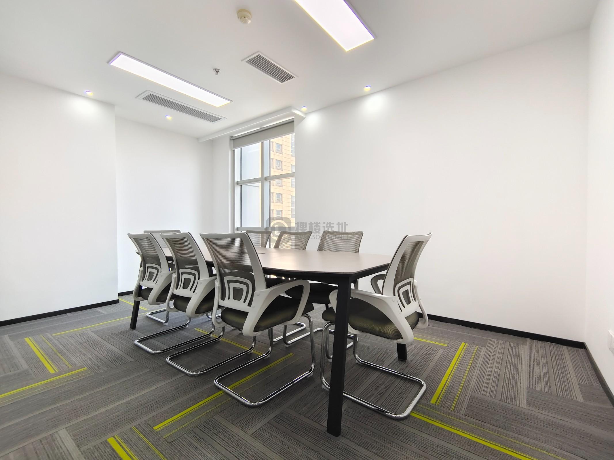 隆盛大厦面积173平