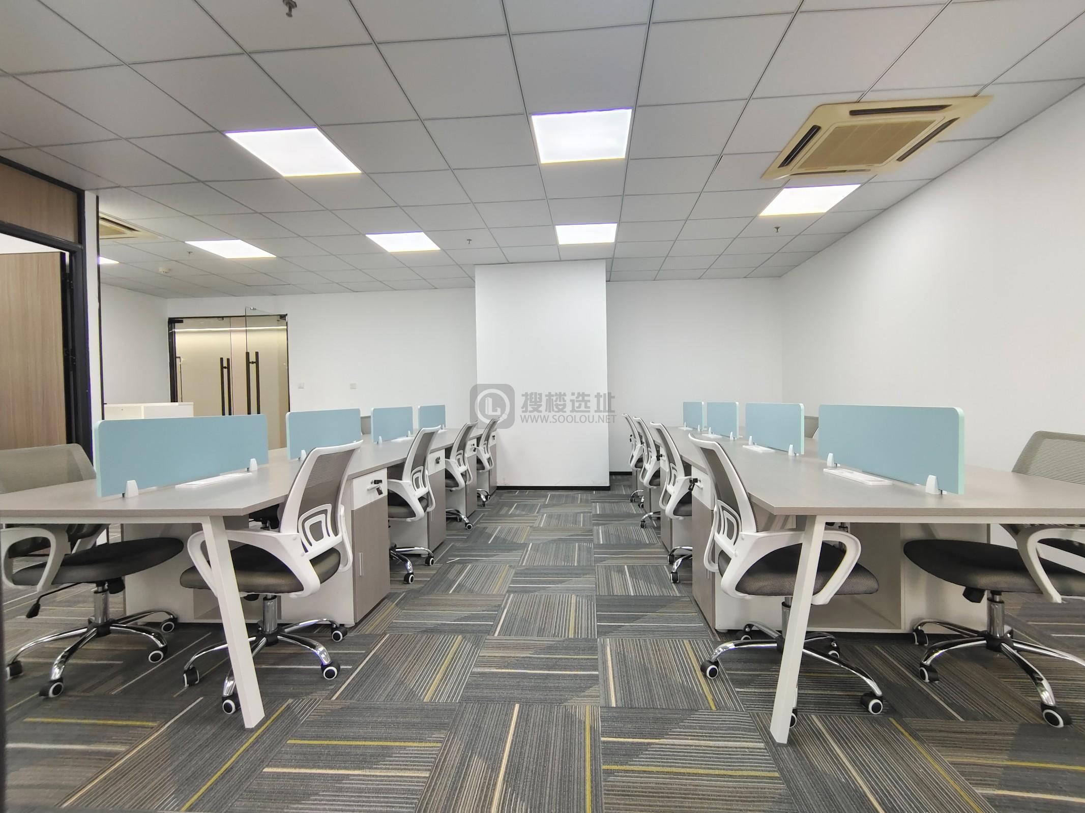 商茂世纪广场面积179平