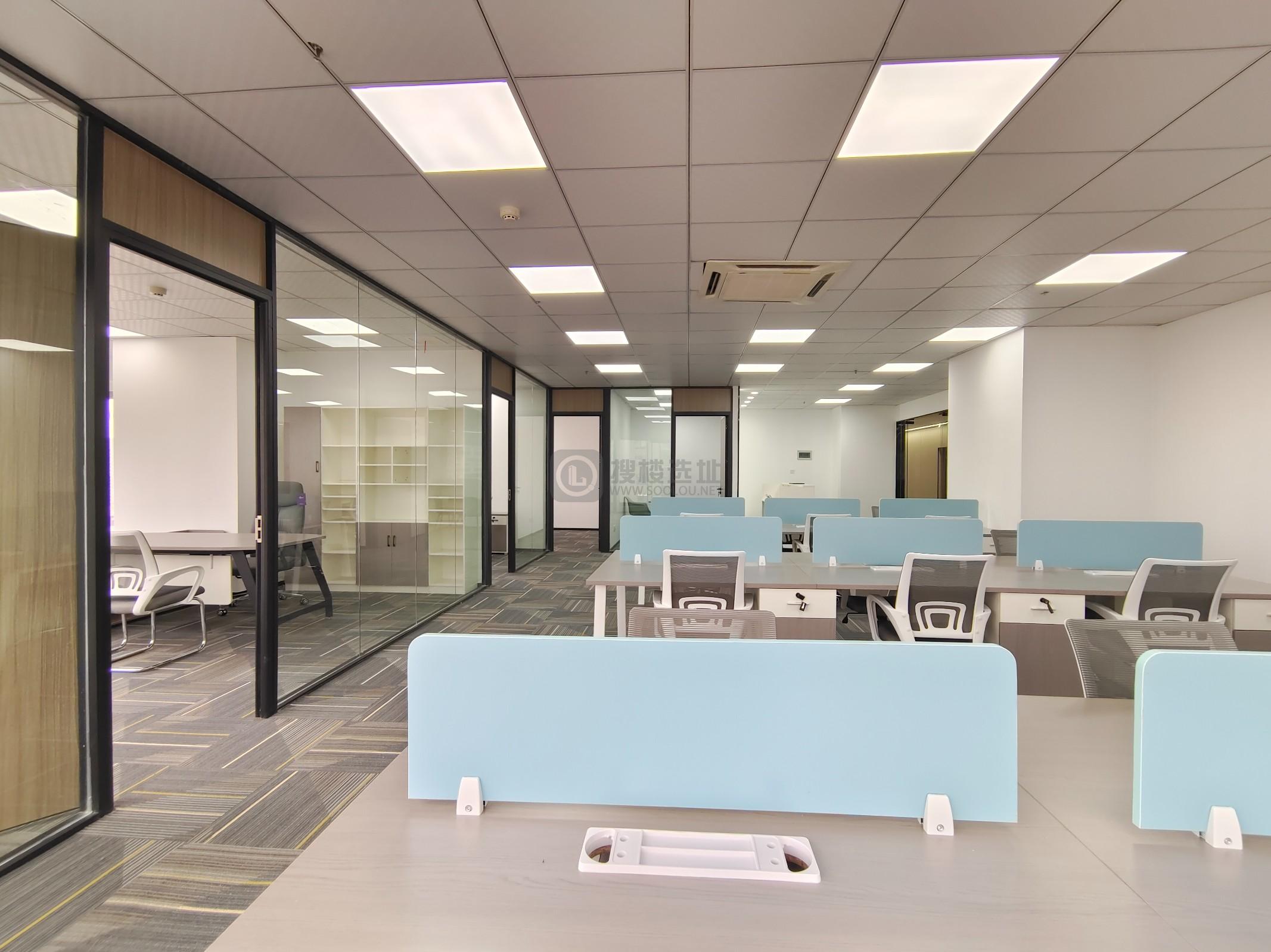 商茂世纪广场面积236平