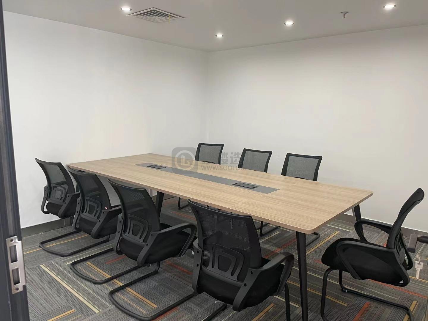 友谊广场面积206平