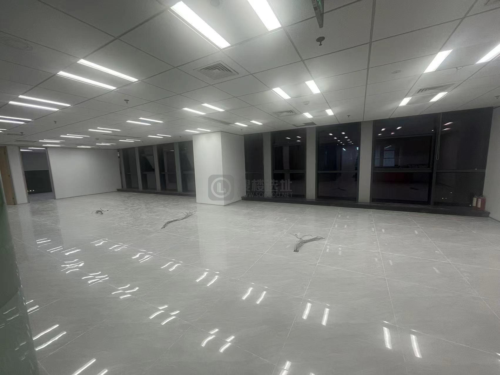 河西万达广场面积330平