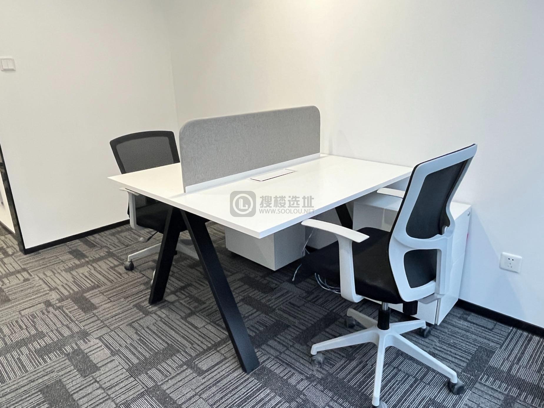 仁恒置地广场面积86平