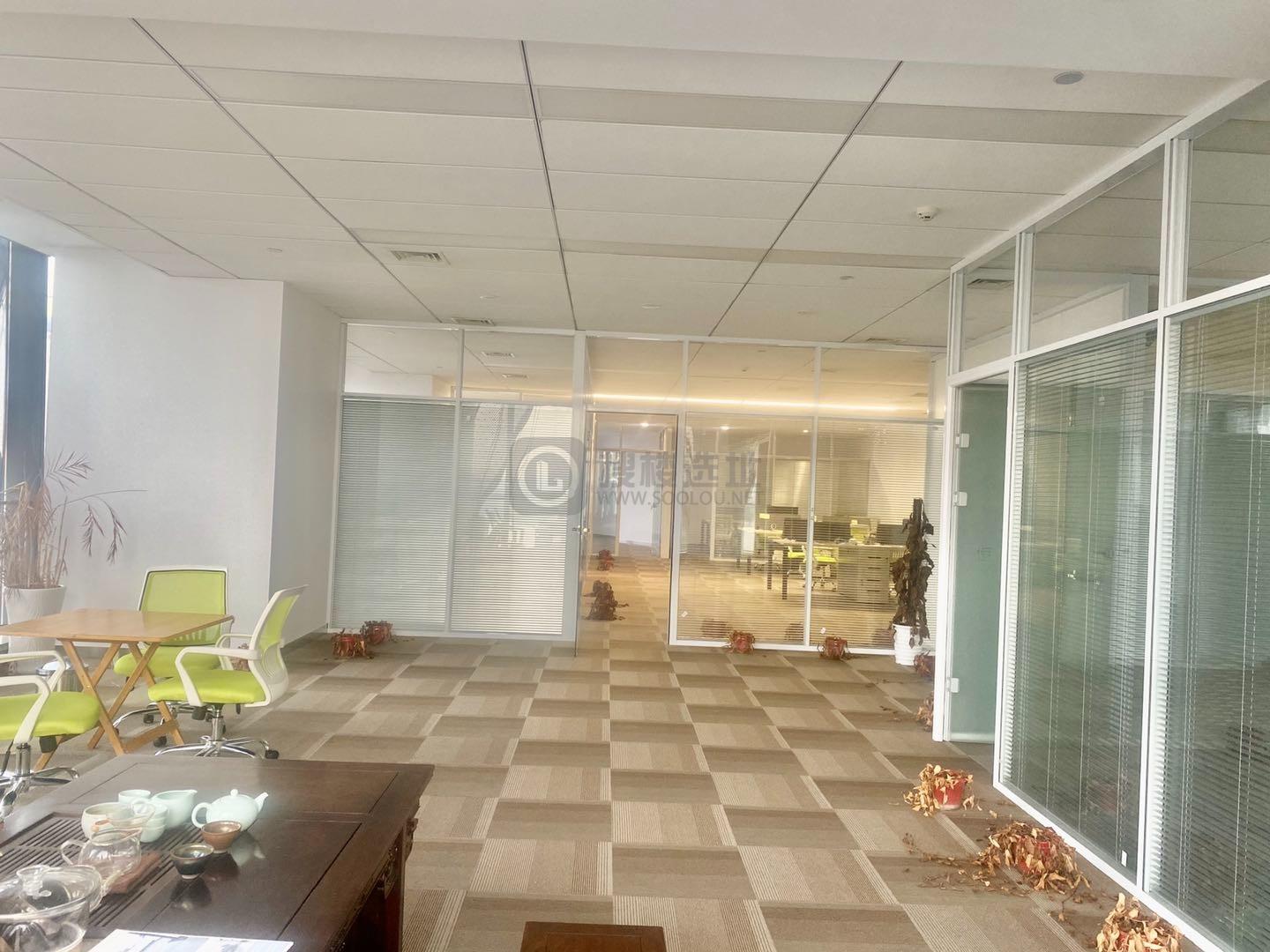 青奥双子塔面积420平