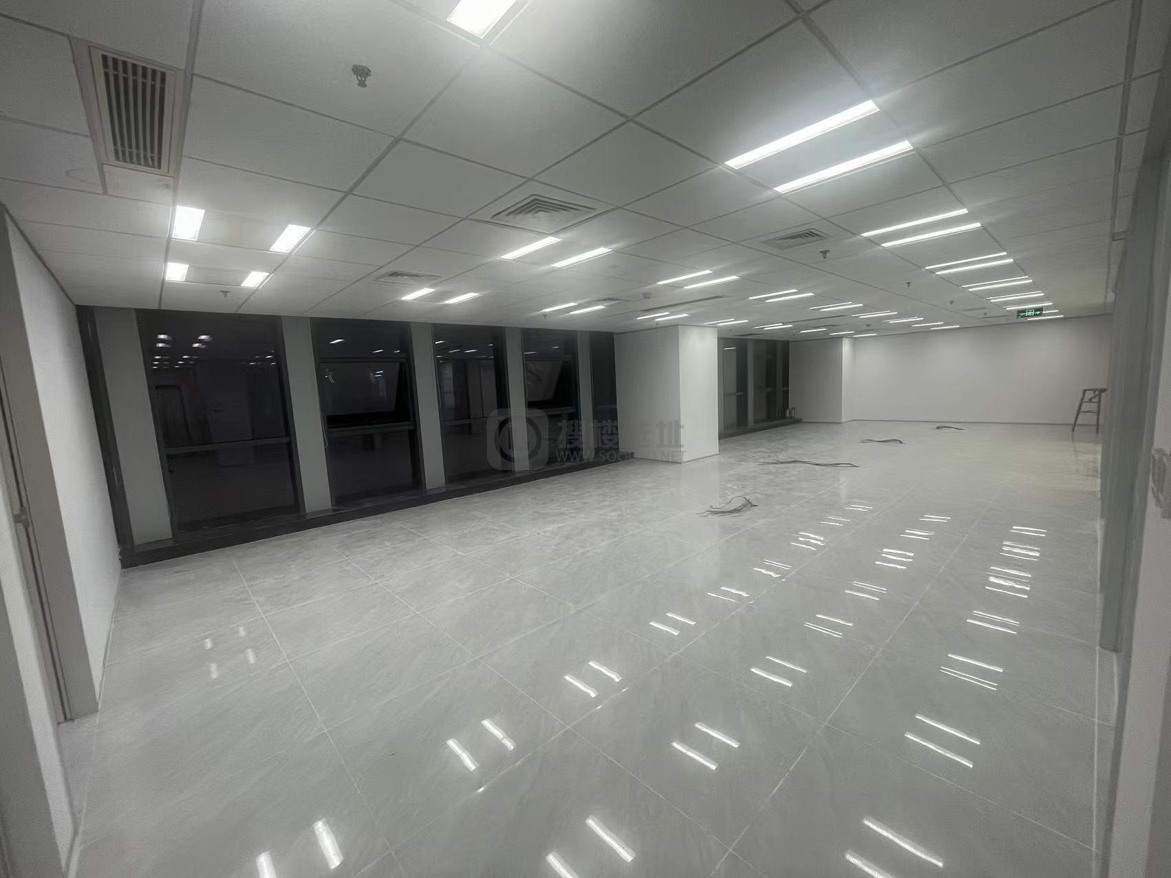 河西万达广场面积330平