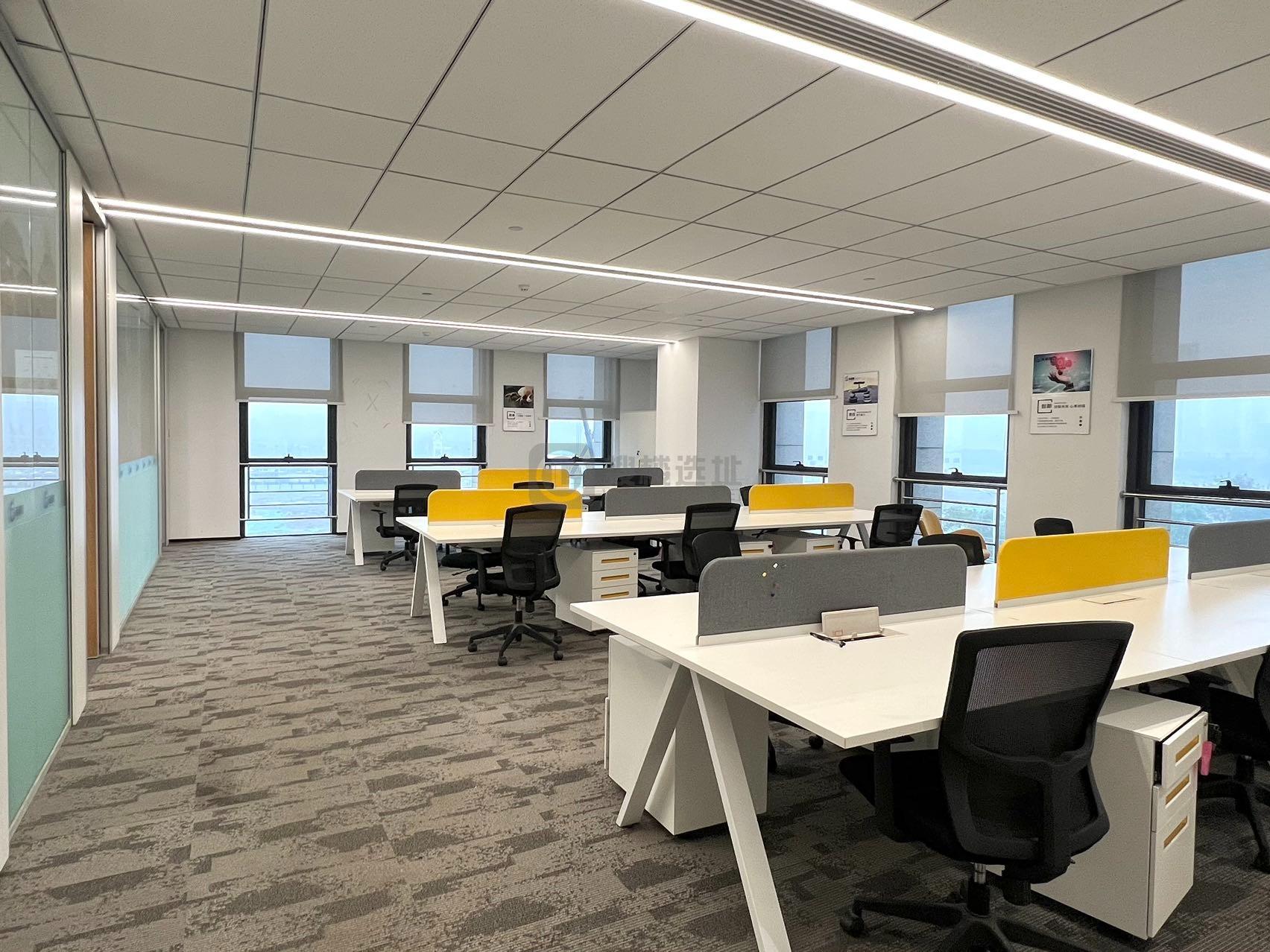 龙熙大厦面积228平