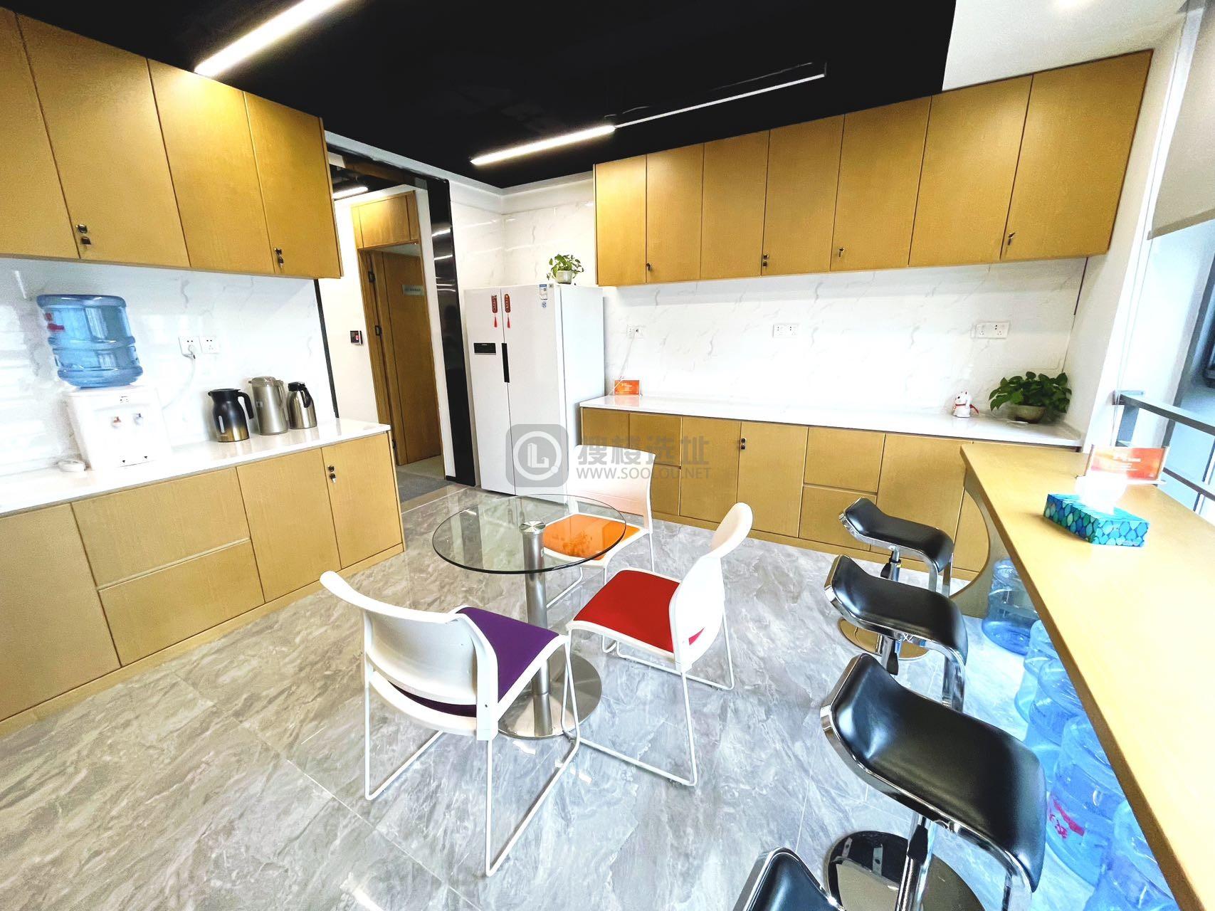 大唐科技大厦面积906平