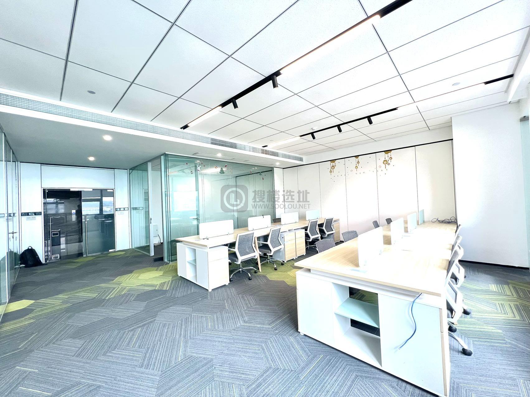 龙熙大厦面积205平