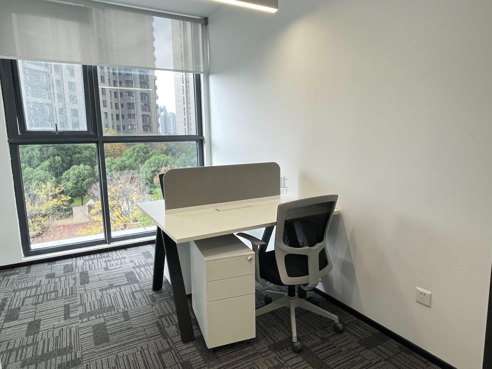 仁恒置地广场面积129平