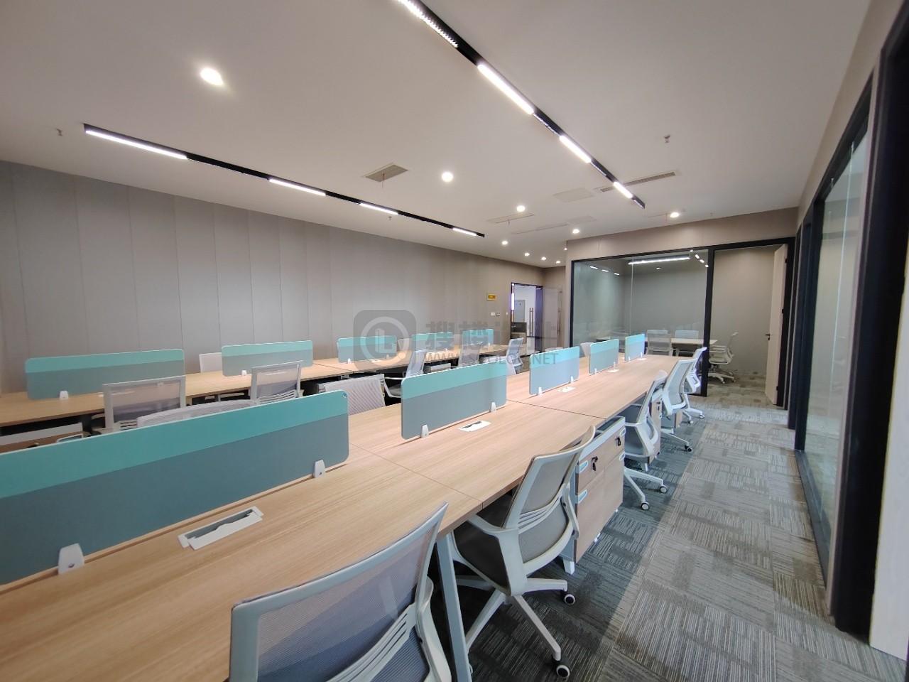  银城INC面积188平