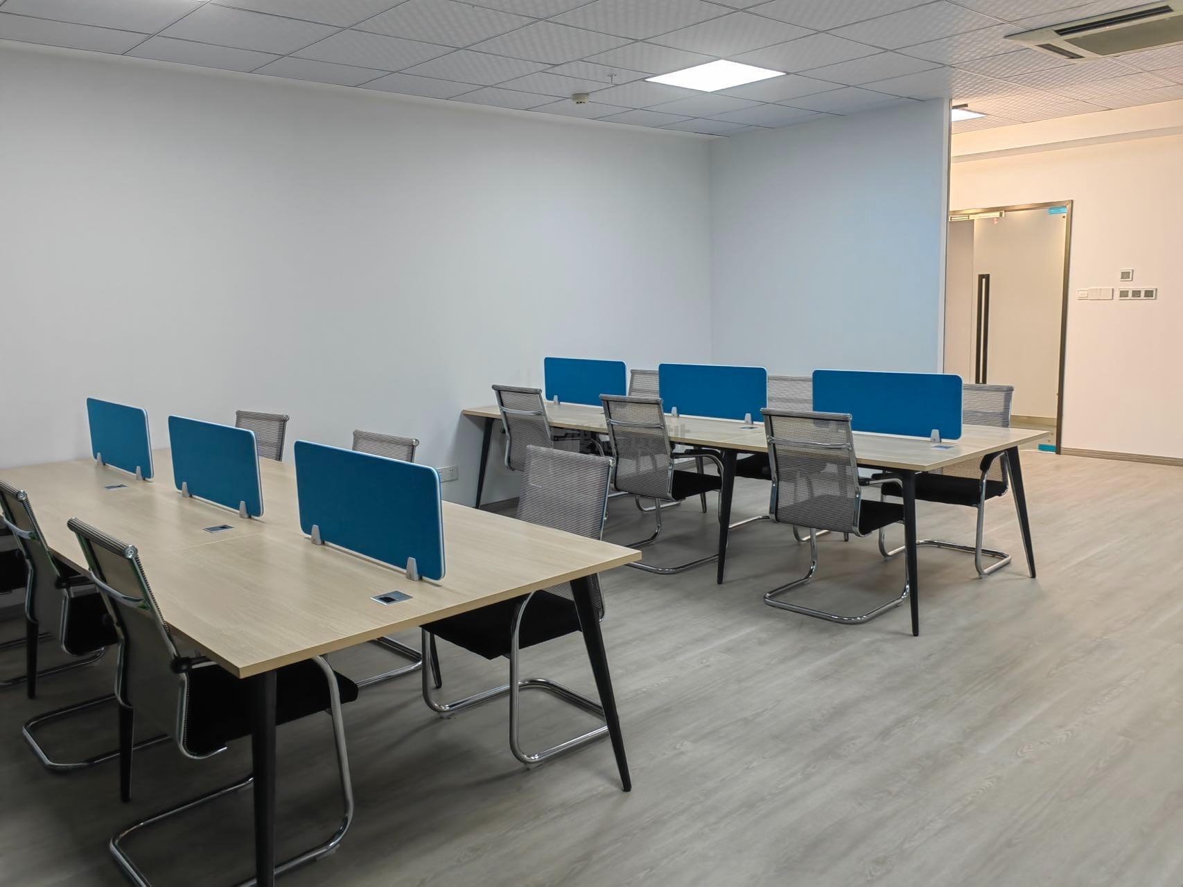 凤凰文化广场面积127平