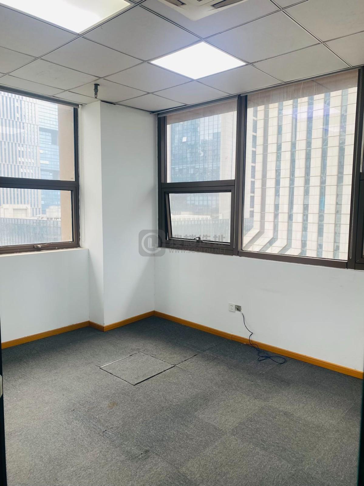 安科大厦面积135平