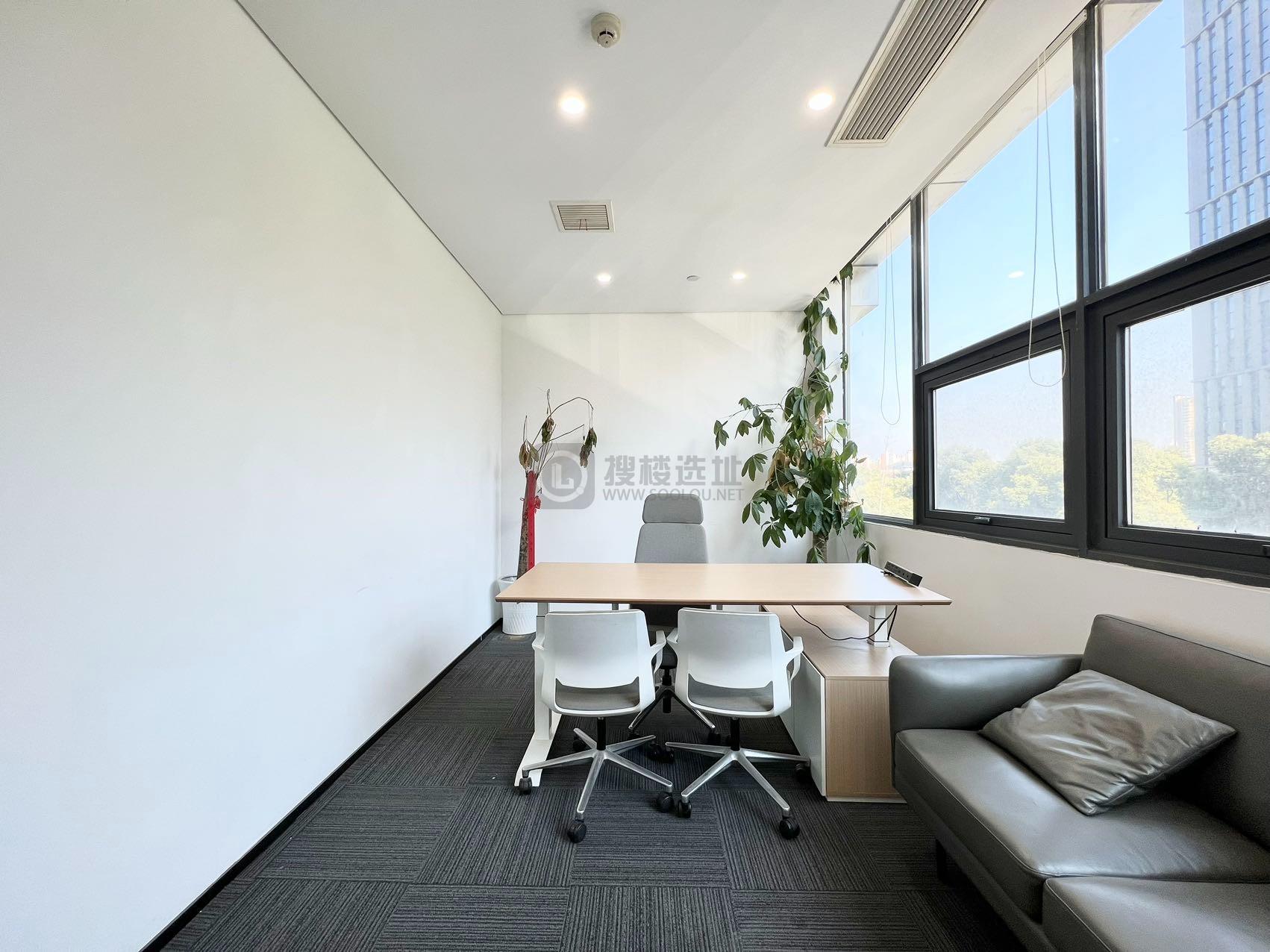 金陵建工面积279平