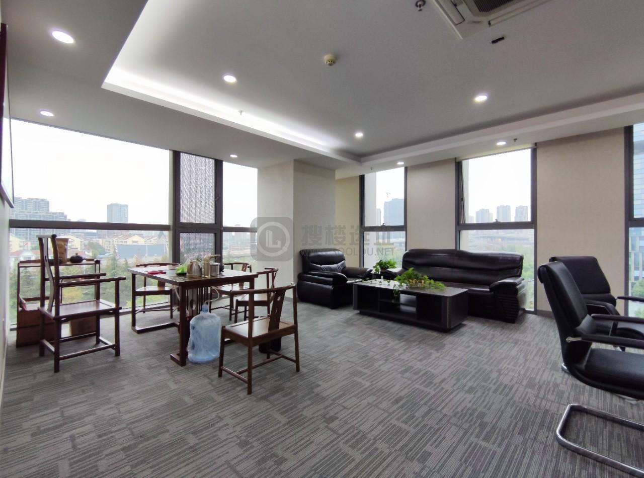 北纬国际中心面积347平